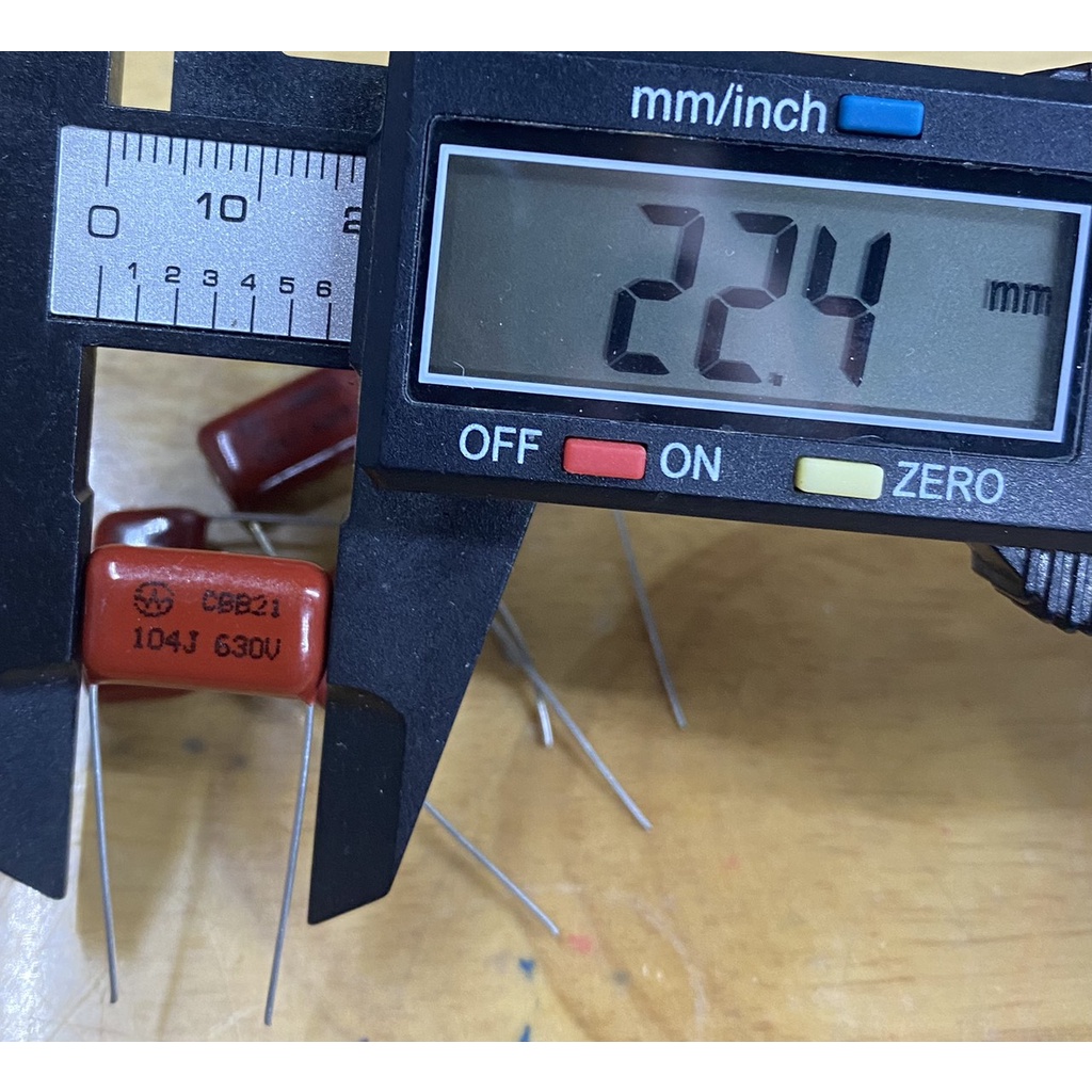 Tụ Kẹo Nâu đỏ CBB21 104J-630V