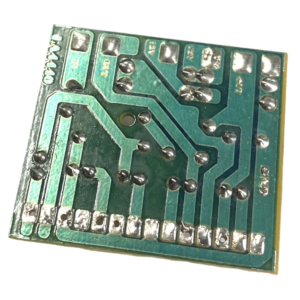 Mạch công suất LA4440 có 4 con  1N4007