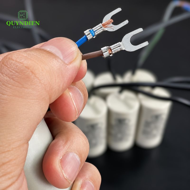 Tụ Đề Máy Bơm Nước 40uF 450VAC Tinh Chi.