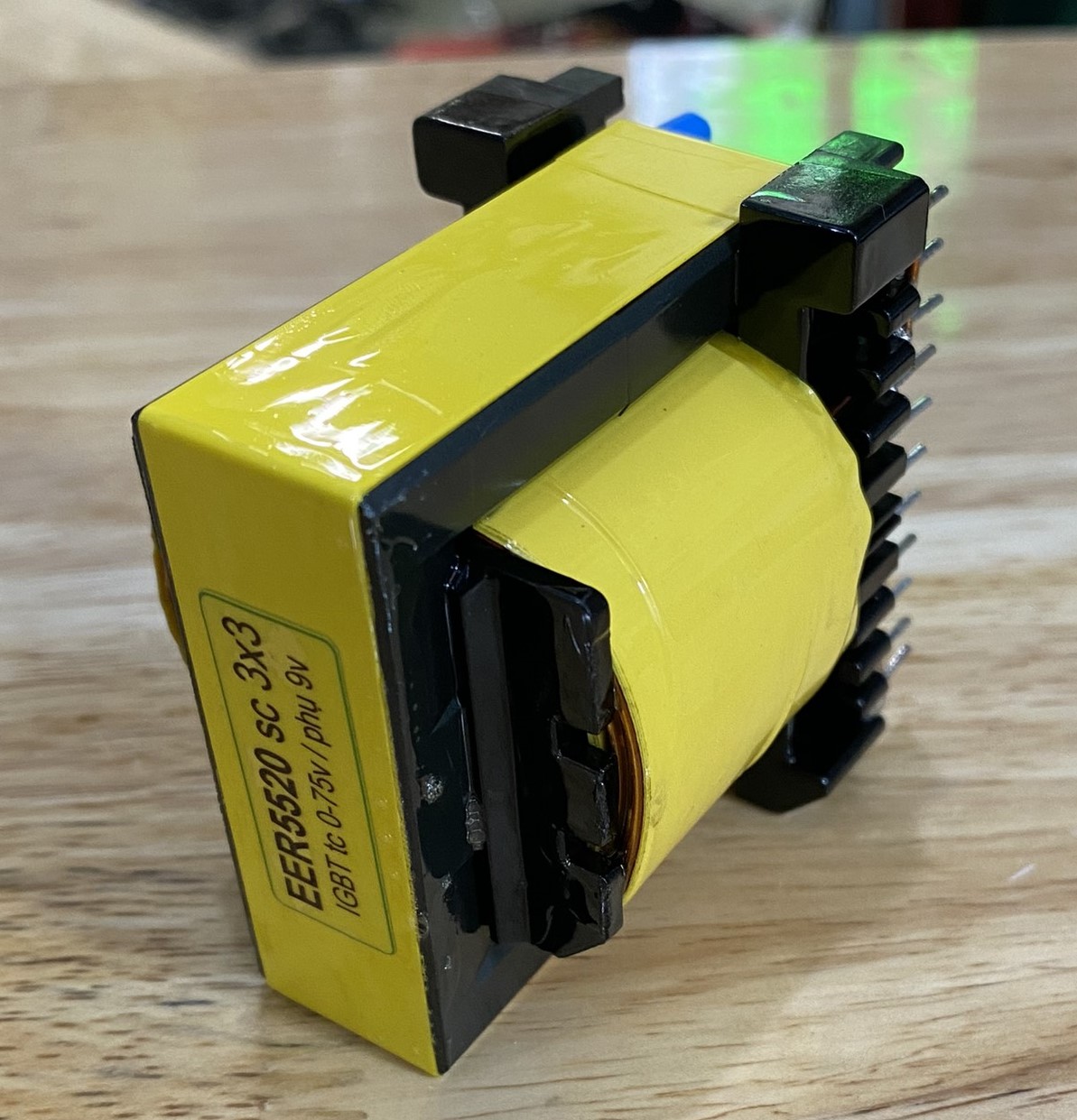 Biến áp xung quấn mới EE5520 Đứng dùng cho máy 18 fet IGBT Auto nguồn nước