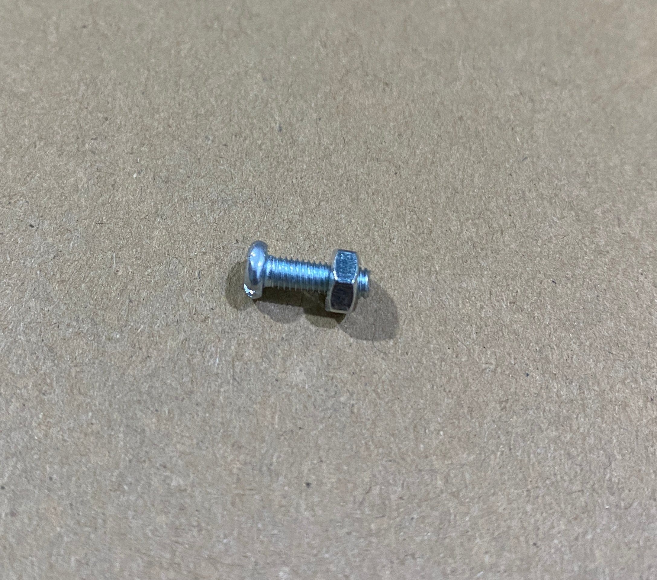 Ốc vít tán 3ly thân M3 dài 1cm/1.2cm/1.5cm/2cm/3cm/4cm/5cm