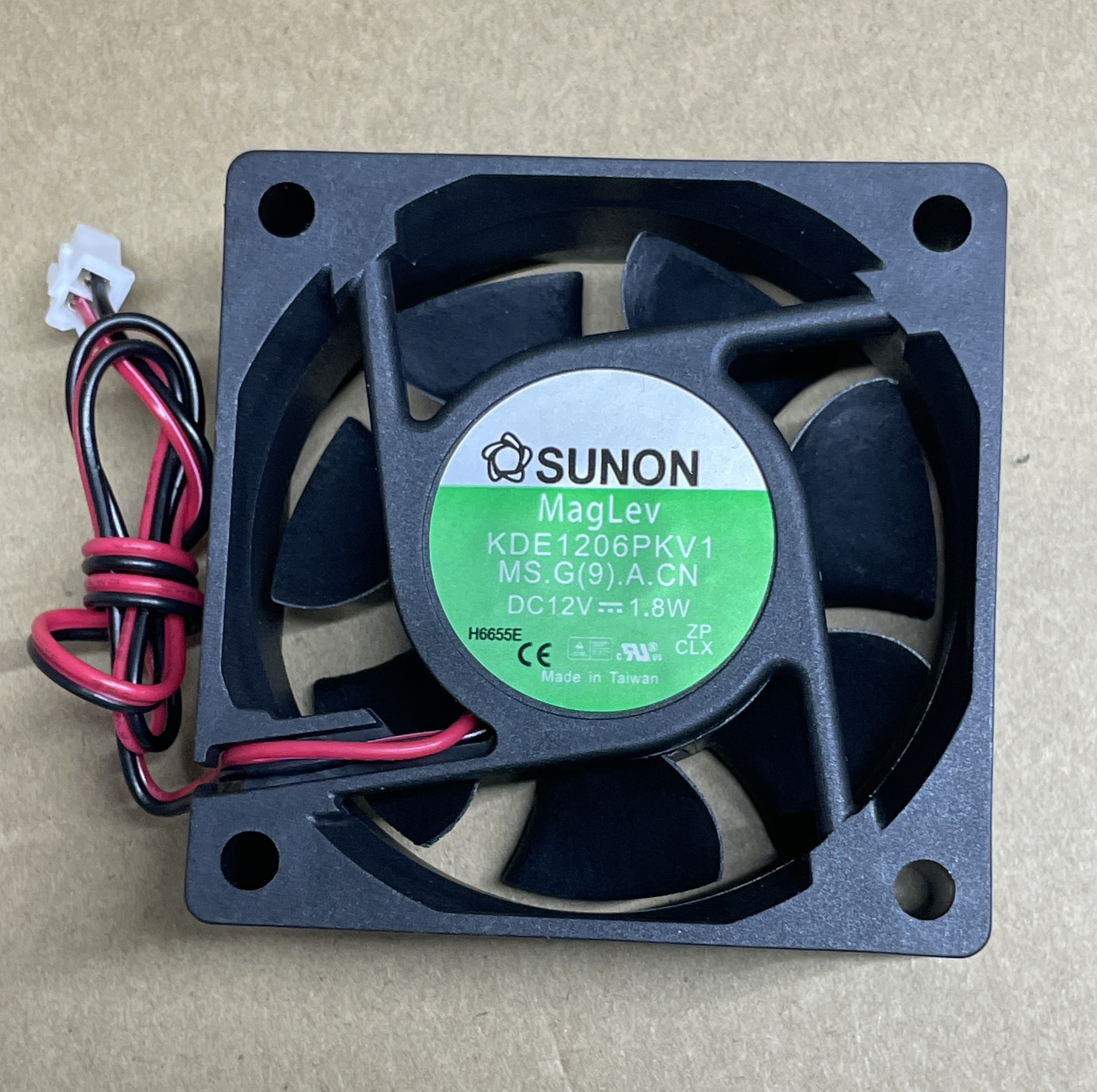 Quạt Tản Nhiệt 12V 6x6x2,5 cm Quạt không chổi than