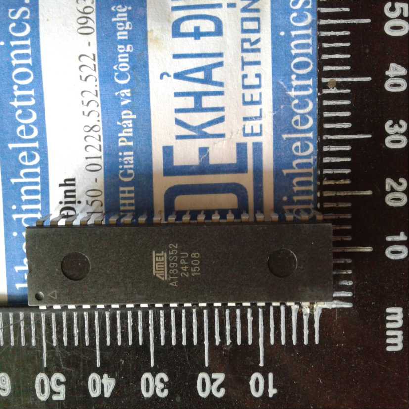 AT89S52-24PU DIP40 vi diều khiển 8051 kde0122