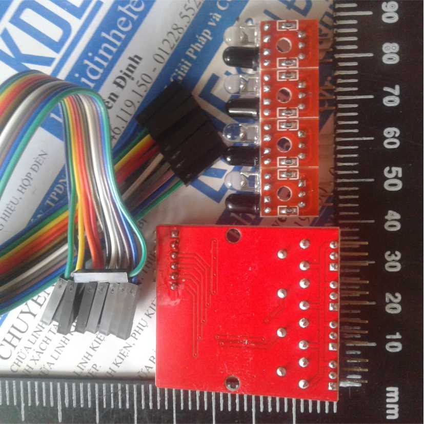 BỘ 4 CỤM LED Hồng ngoại + mạch xử lý áp 3.3-5v dùng trong robot dò đường tránh vật cản kde0303