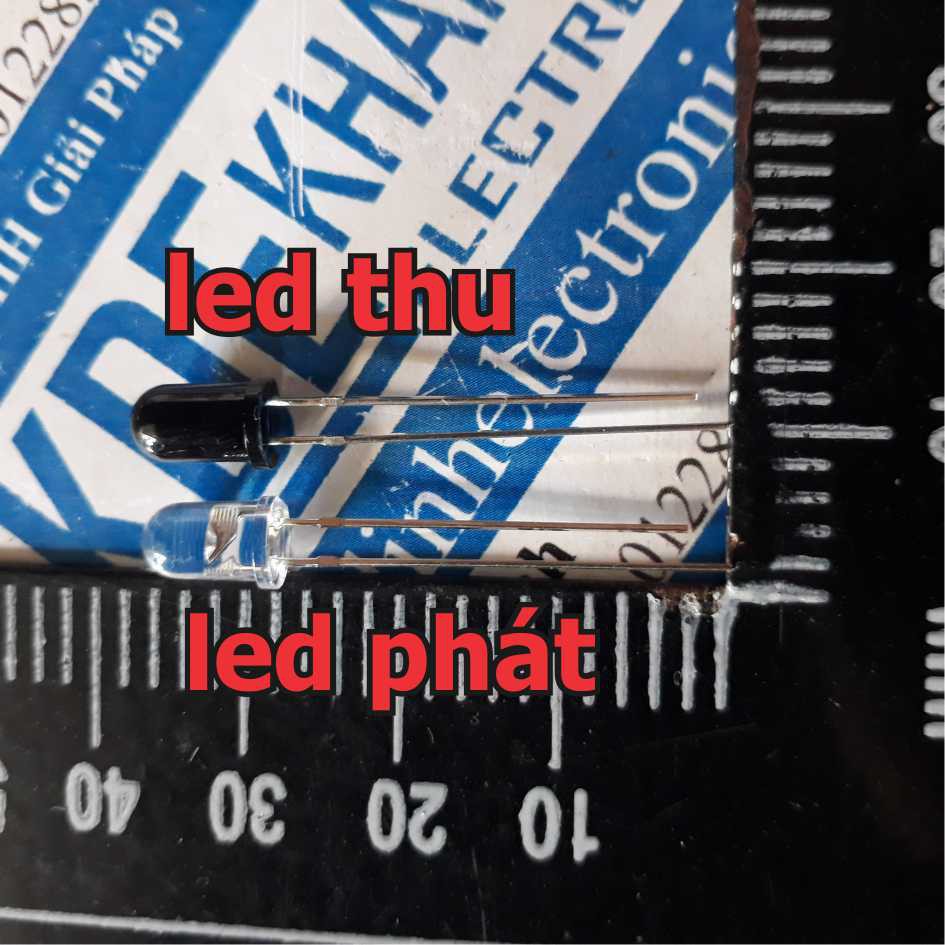Led hồng ngoại F5 5mm 5ly thu / phát  màu đen / trong PT333-3C kde0073