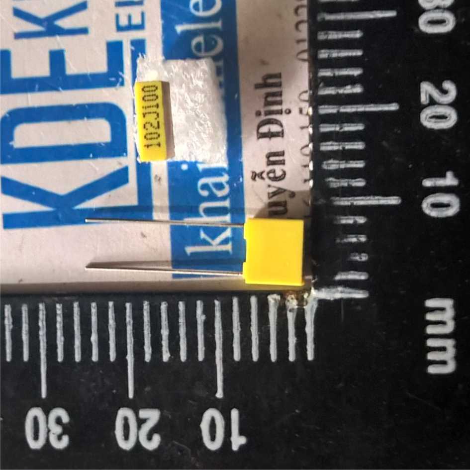 Tụ cao áp tụ vàng vuông nhỏ D=5mm 102J100 103J100 222J100 332J100 472J100 562J100 682J100 1nf 10nF 100v kde1722