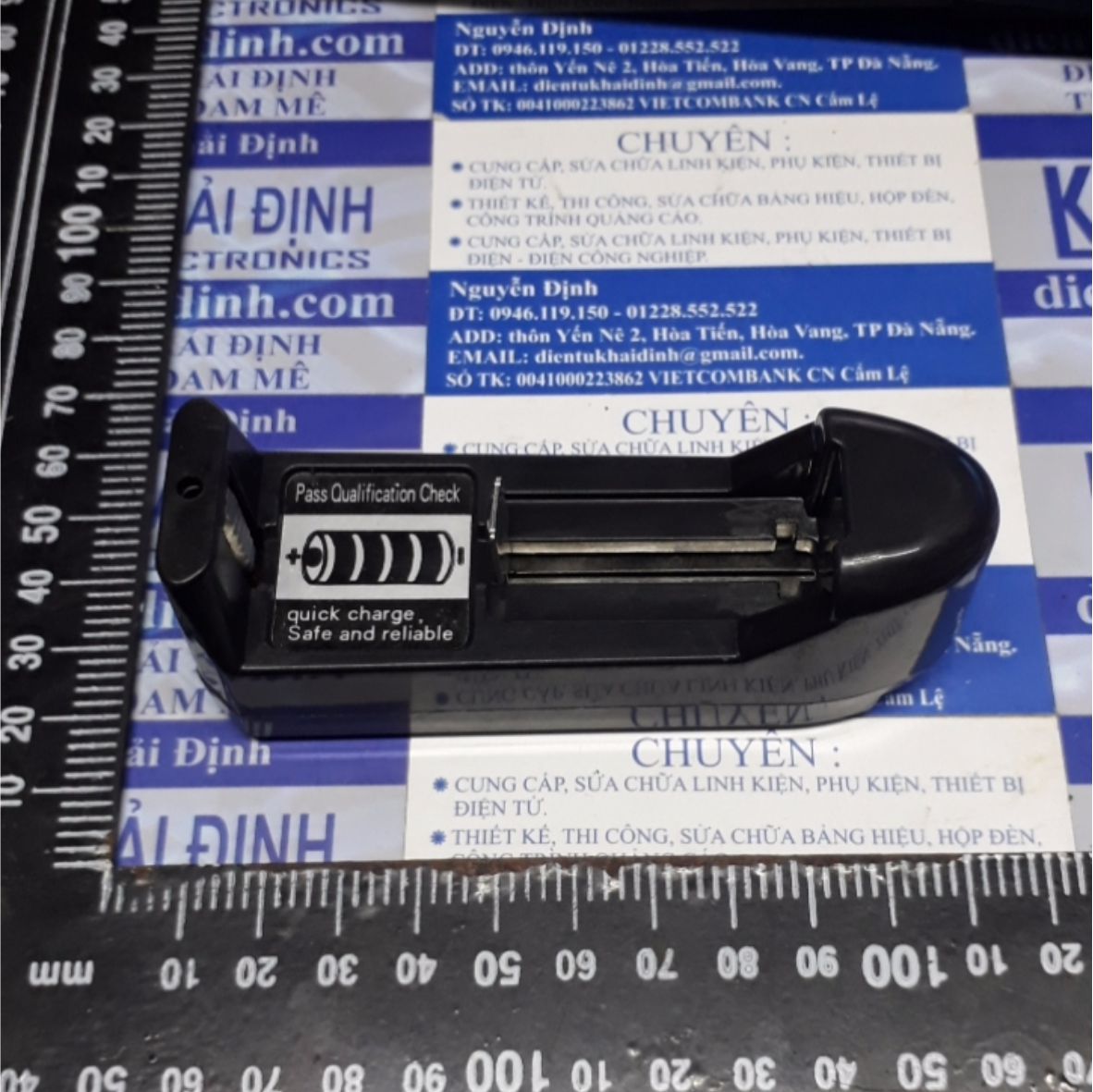 Dock sạc cóc sạc pin 18650 1 viên cắm trực tiếp kde2540