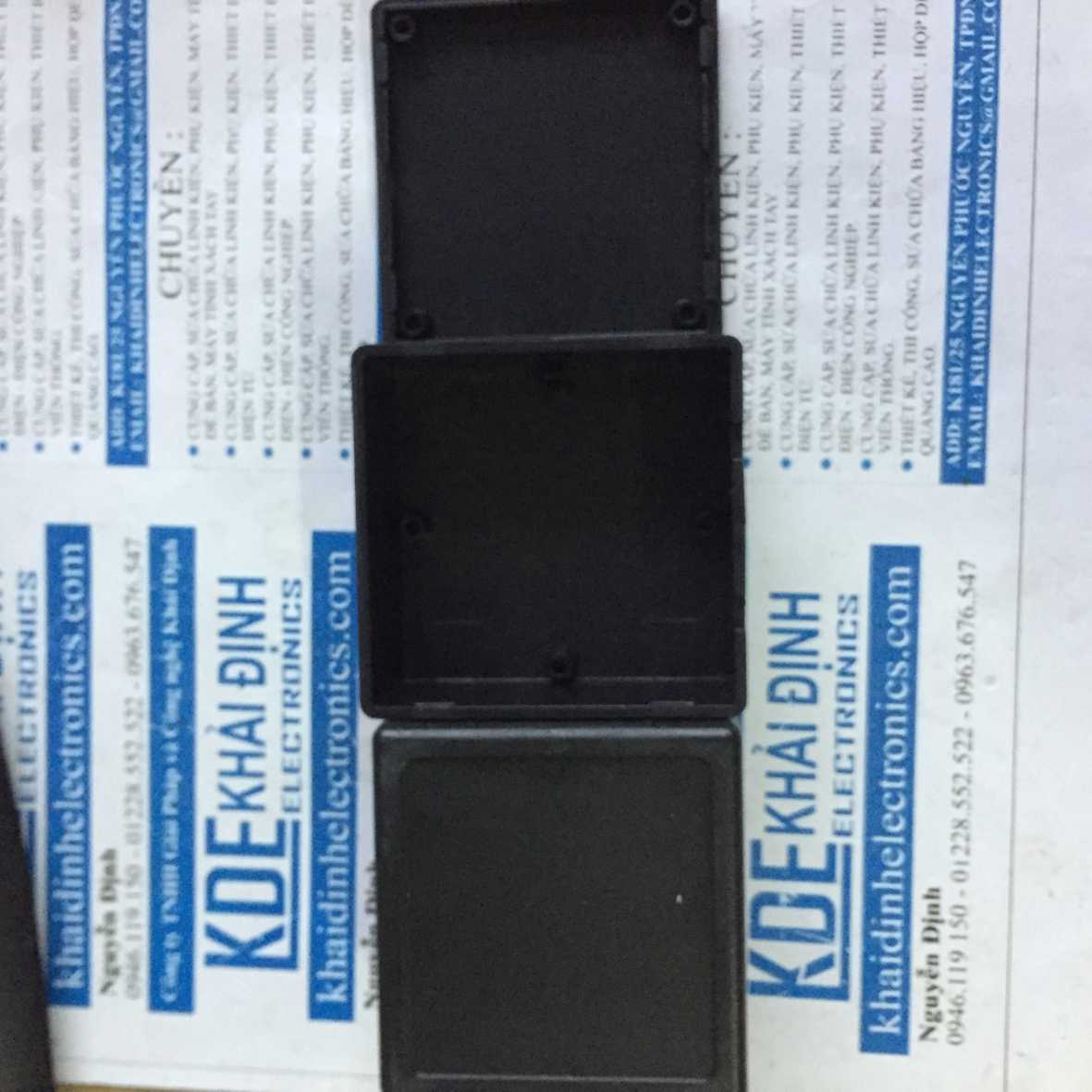 Hộp nhựa hộp mạch điện 58*56*28mm màu đen kde3194