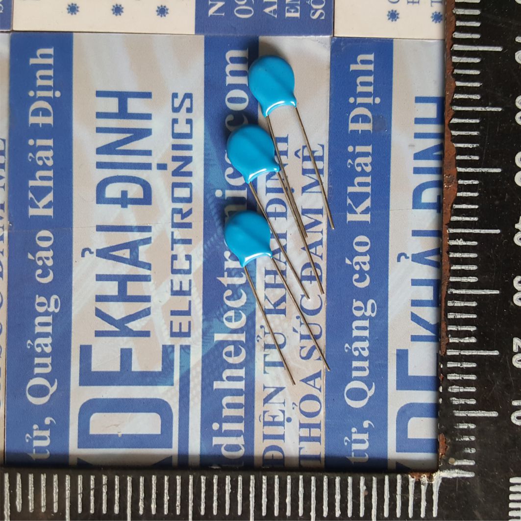 TỤ CHỐNG SÉT xanh dương VARISTOR phi 7mm 7D 7D270 ~ 7D561 7D180 7D221 7D471 kde0299