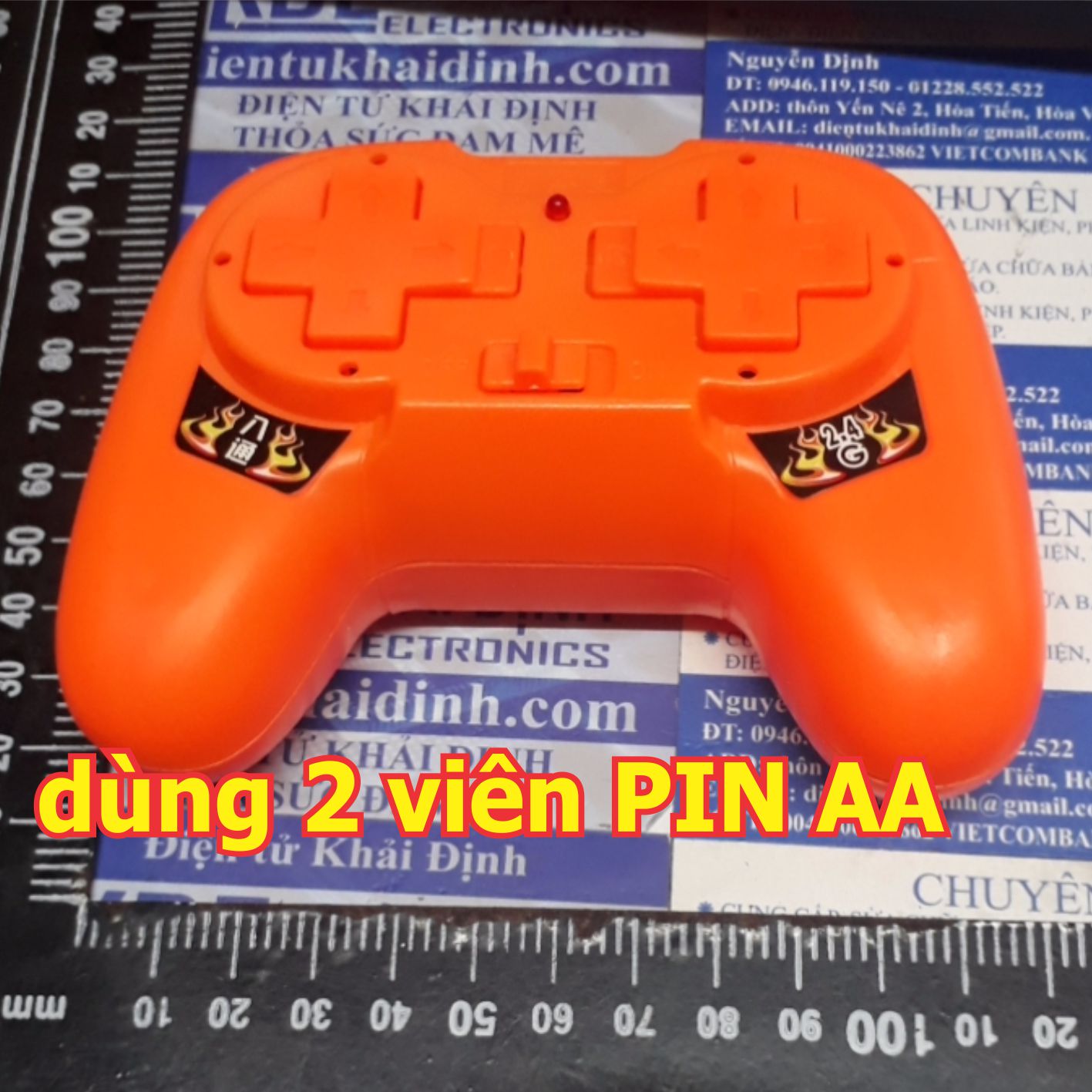 Bộ tay phát và mạch thu chế tạo xe, tàu... điều khiển từ xa 4 động cơ 2A 24Ghz, màu cam/đen kde4965