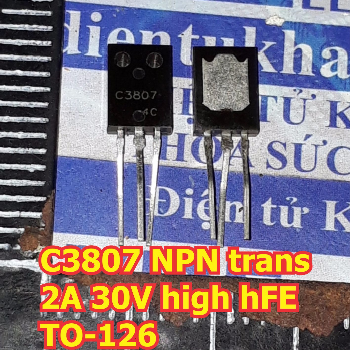 C3807 2SC3807 NPN trans 2A 30V high hFE TO-126 kde6152