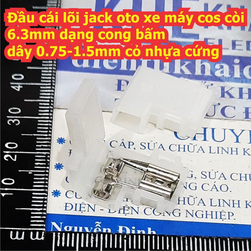 Đầu cái lõi header jack oto xe máy cos còi 6.3mm dạng cong bấm dây 0.75-1.5mm cỏ nhựa cứng kde7921