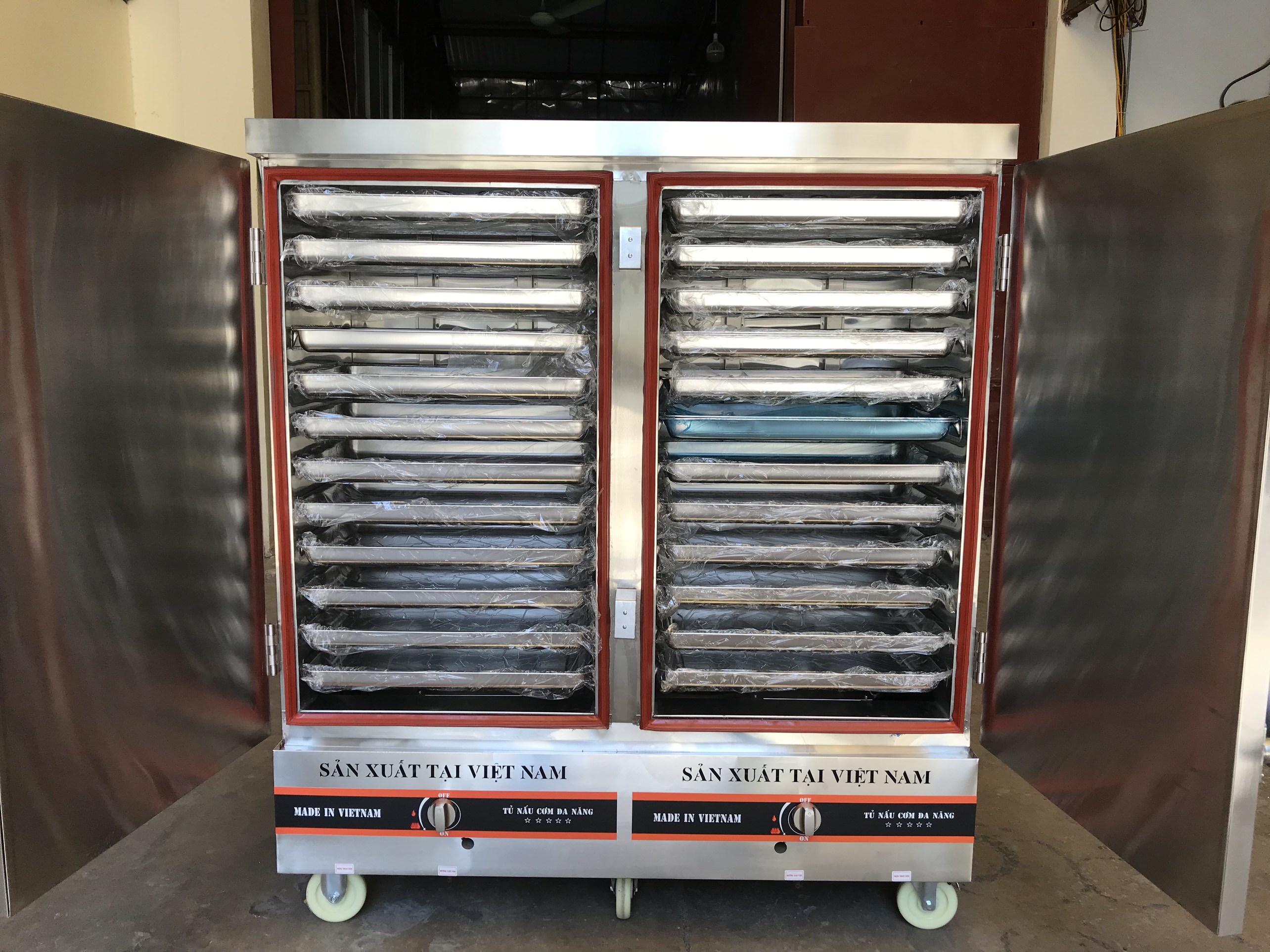 Vinaki - Sự Khác Biệt Nằm Ở Chất Lượng: Tìm Hiểu Điều Gì Tạo Nên Sự Nổi Bật của Tủ Nấu Cơm Vinaki Vinaki - Sự Khác Biệt Nằm Ở Chất Lượng: Tìm Hiểu Điều Gì Tạo Nên Sự Nổi Bật của Tủ Nấu Cơm Vinaki