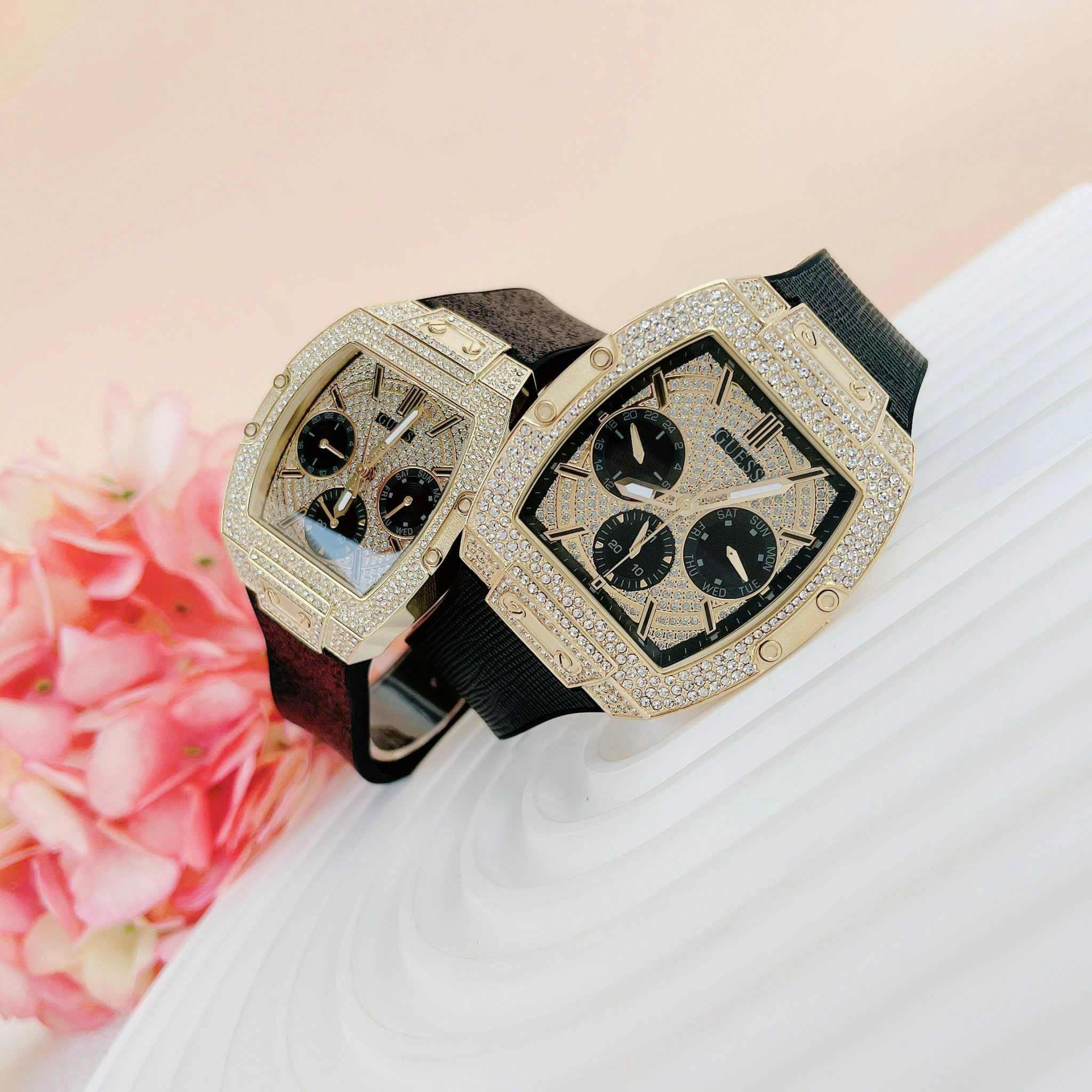 Mẫu đồng hồ Guess Cặp đôi bán chạy, HOT Trend năm 2025