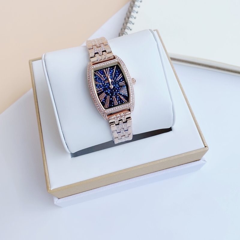 Đồng Hồ Davena Mặt Chữ Nhật |Nữ Giới |Full Đá Nhũ Xanh |Dây Kim Loại Rose Gold |Máy Pin (Quartz) |Size 25x36mm |donghogiatot.vn