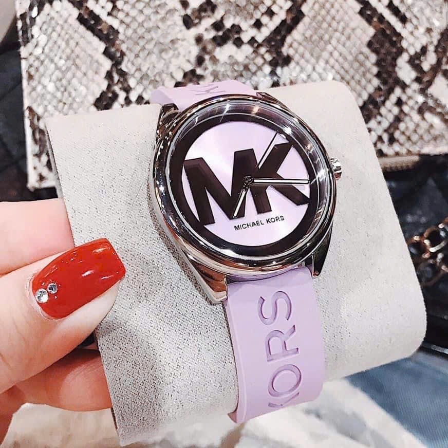 Đồng Hồ Michael Kors Janelle |Nữ Giới |Silver |Dây Silicone Tím |Máy Pin (Quartz) |Size 40mm |donghogiatot.vn