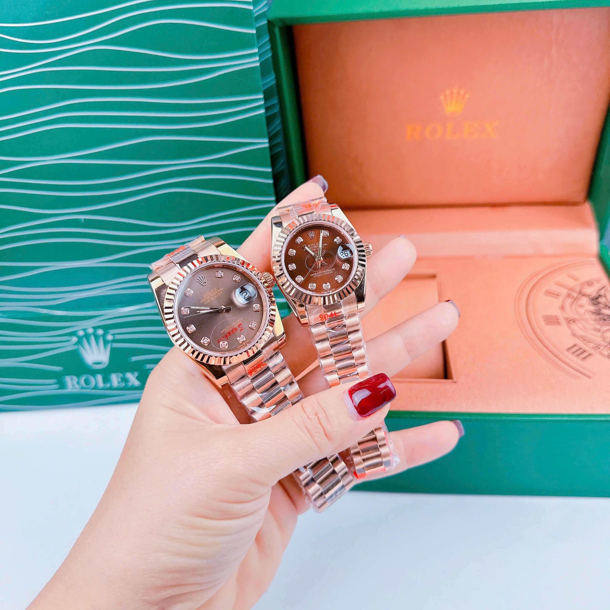 Đồng Hồ Rolex Niềng Khía |Cặp Đôi |Mặt Nâu |Dây Kim Loại Rose Gold |Máy Pin (Máy Quartz) |Size 36x31mm |donghogiatot.vn