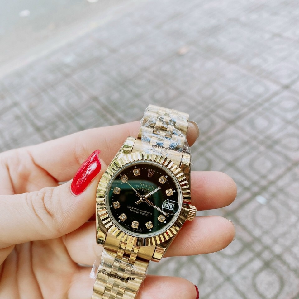 Đồng Hồ Rolex Niềng Khía |Cặp Đôi |Mặt Đen |Dây Kim Loại Vàng Gold |Máy Pin (Máy Quartz) |Size 41x31mm |donghogiatot.vn