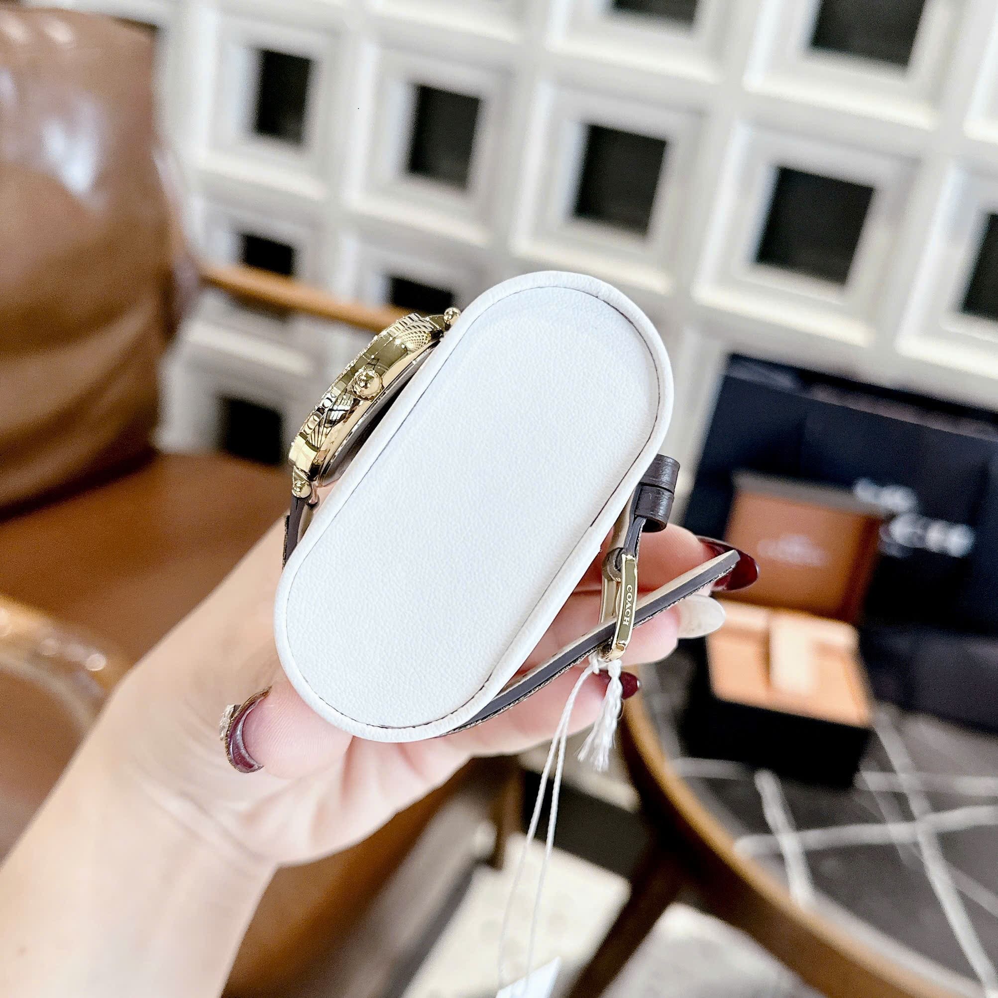Đồng Hồ Coach Pretty In Every Little |Nữ Giới |Vàng Gold |Dây Da Nâu |Máy Pin (Quartz) |Size 32mm |donghogiatot.vn
