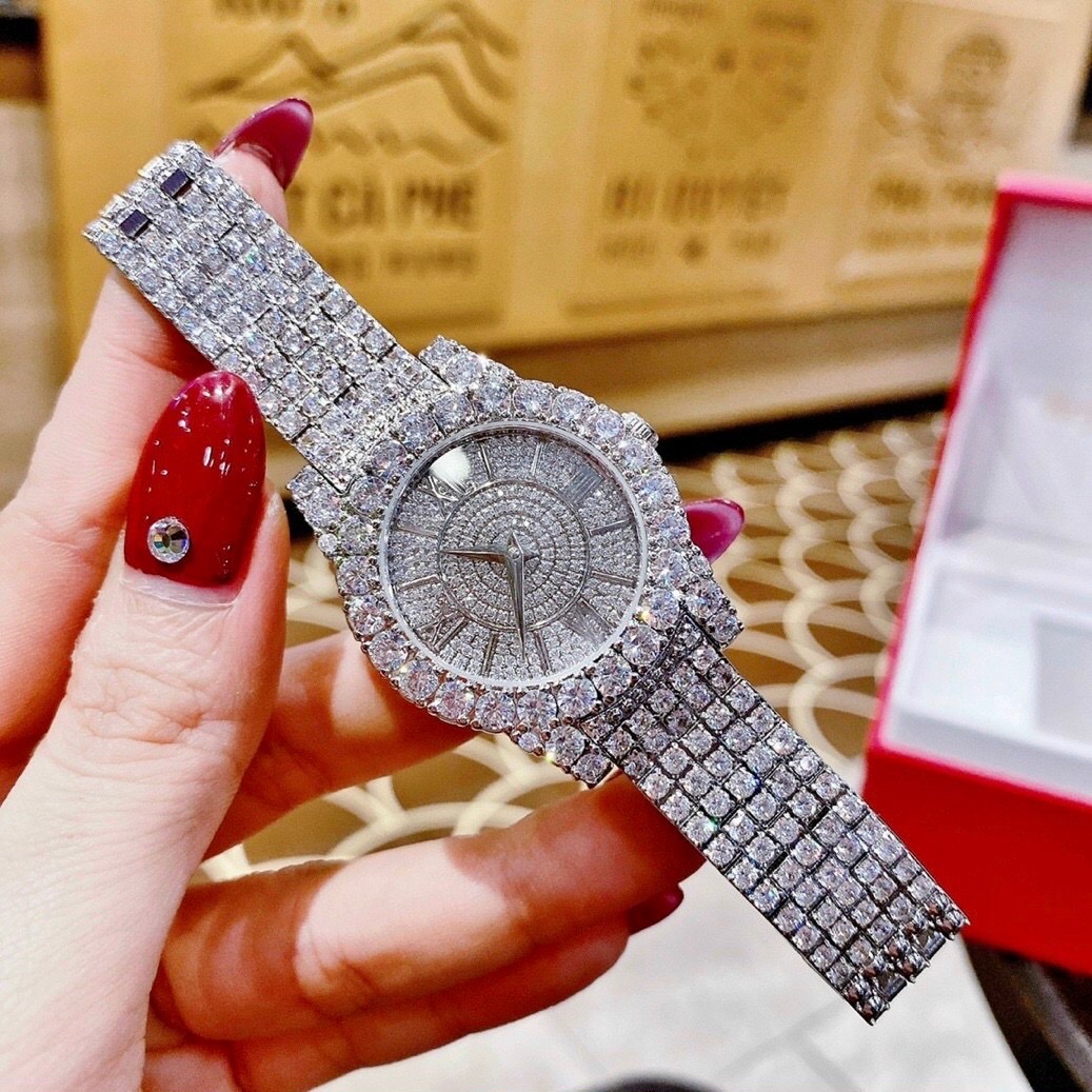 Đồng Hồ Chopard L'Heure Du Diamant |Nữ Giới |Mặt Tròn |Full Đá |Dây Kim Loại |Máy Pin (Quartz) |Size 32mm |donghogiatot.vn