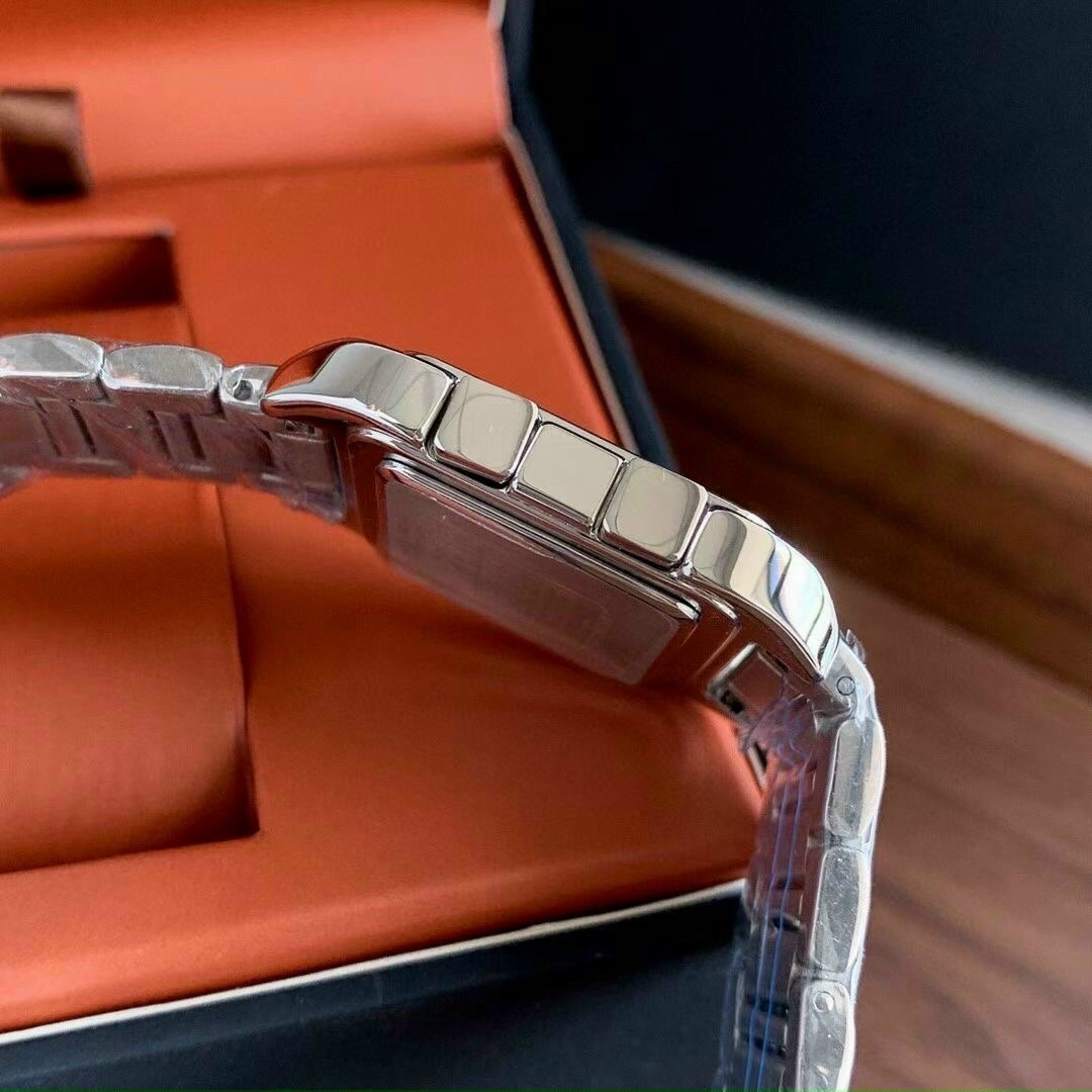 Đồng Hồ Coach Điện Tử |Nữ Giới |Mặt Vuông |Dây Kim Loại Silver |Máy Pin (Quartz) |Size 33mm |donghogiatot.vn