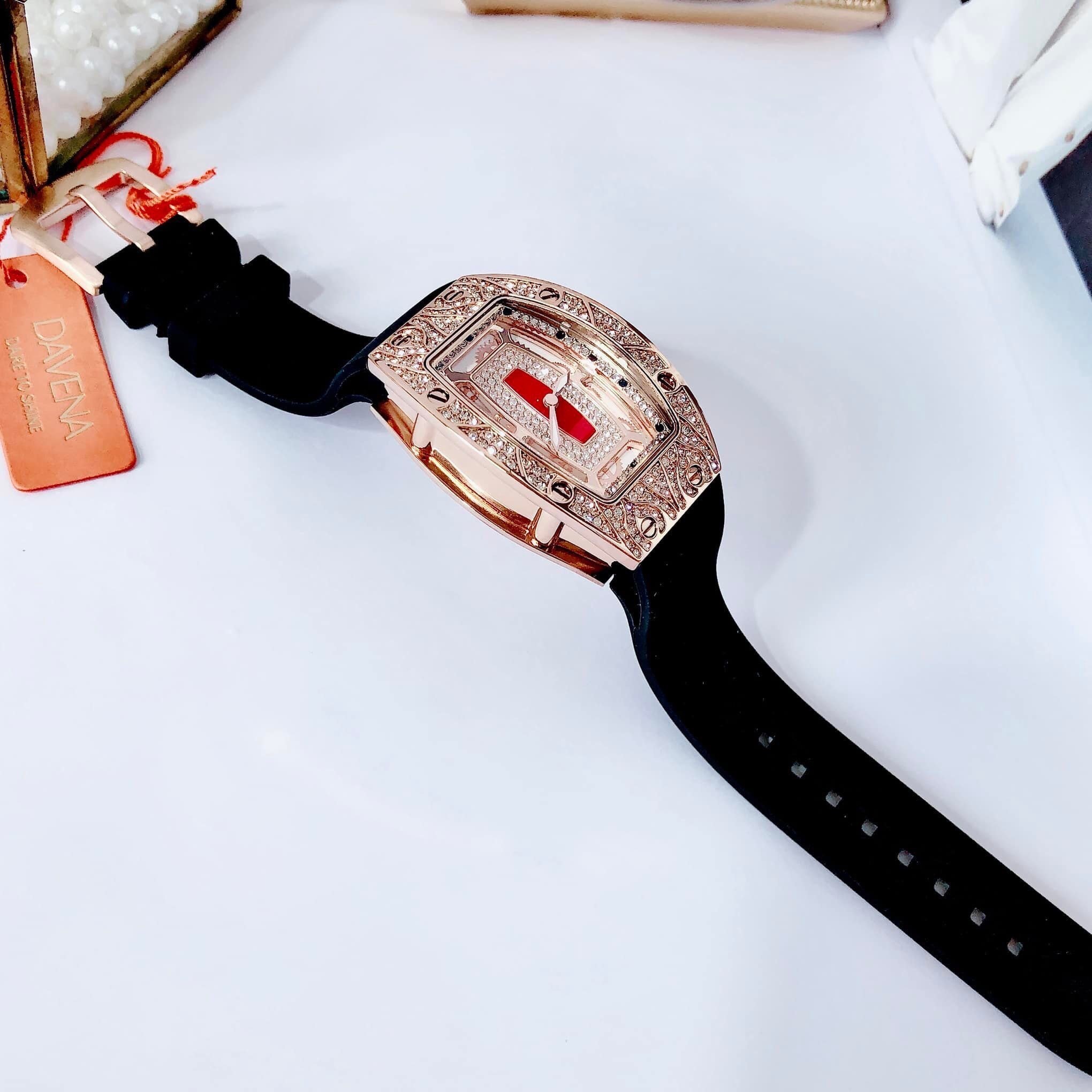 Đồng Hồ Davena Richard Mille |Nữ Giới |Rose Gold |Dây Silicone Đen |Máy Pin (Quartz) |Size 30x38mm |donghogiatot.vn
