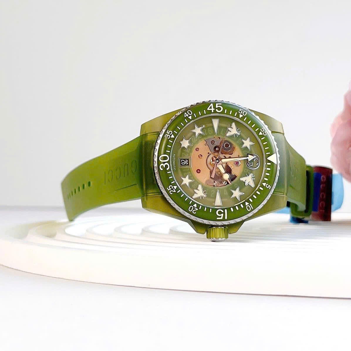 Đồng Hồ Gucci Dive-Rubber |Unisex |Lộ Máy |Dây Cao Su Xanh Lá |Máy Cơ (Automatic) |Size 40mm |donghogiatot.vn