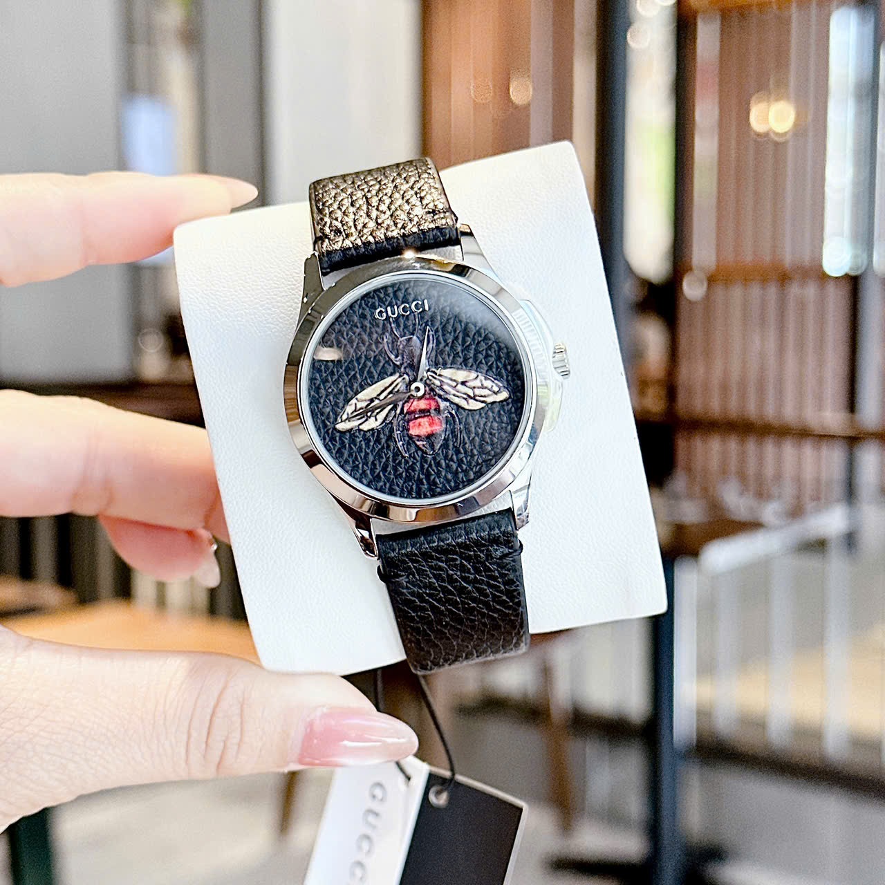 Đồng Hồ Gucci G-Timeless Butterfly |Nữ |Mặt Hình Bướm |Dây Da Đen |Máy Pin (Quartz) |Size 38mm |donghogiatot.vn