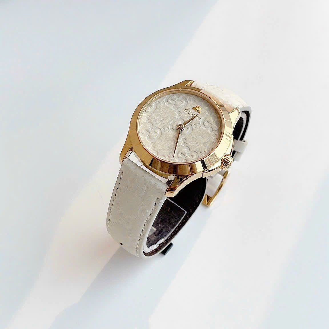 Đồng Hồ Gucci G-Timeless |Nữ |Vàng Gold |Dây Da Màu Trắng |Máy Pin (Quartz) |Size 38mm |donghogiatot.vn