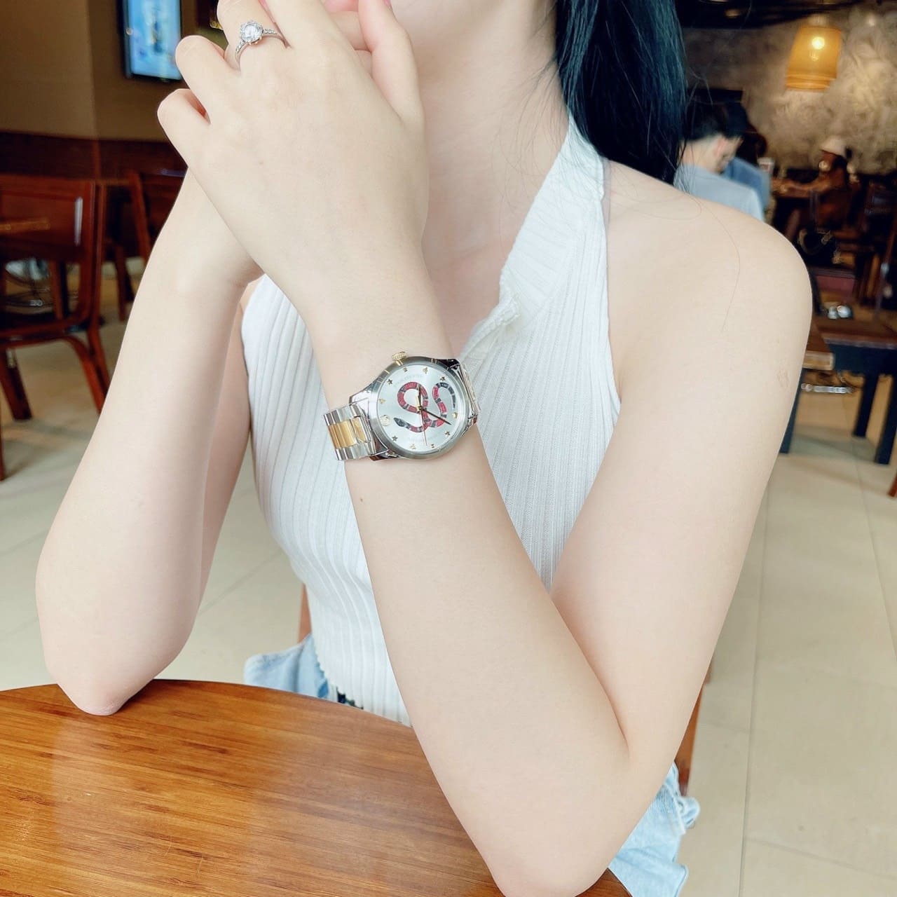 Đồng Hồ Gucci G-Timeless Snake |Nam |Mặt Hình Rắn |Dây Kim Loại Demi Vàng |Máy Pin (Quartz) |Size 38mm |donghogiatot.vn