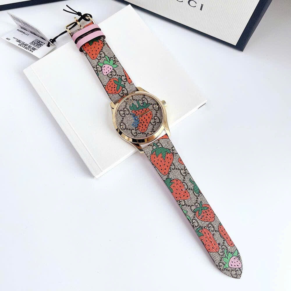 Đồng Hồ Gucci G-Timeless Strawberry |Nữ |Dây Da Họa Tiết Hình Trái Dâu |Máy Pin (Quartz) |Size 38mm |donghogiatot.vn