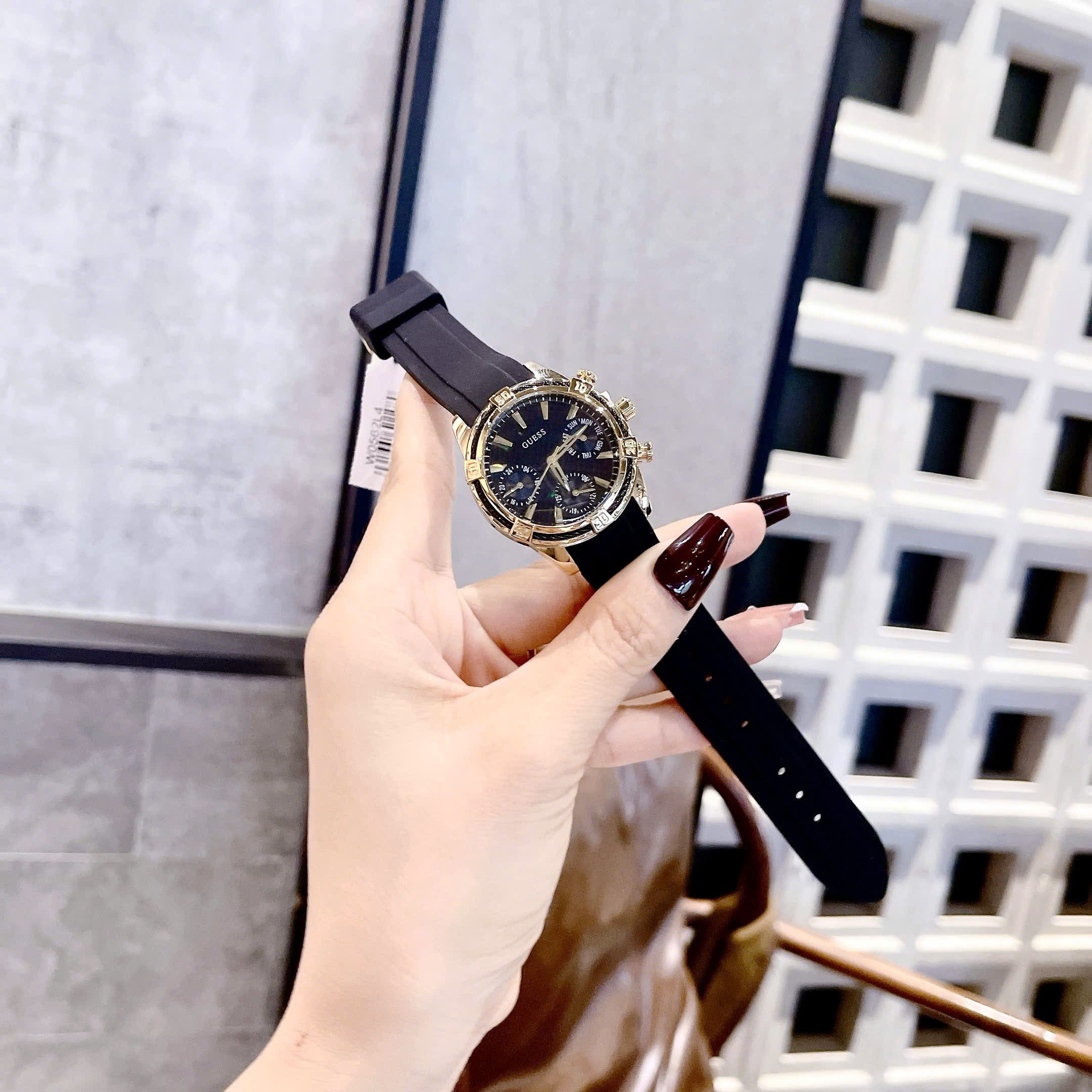 Đồng Hồ Guess Catalina |Nữ Giới |Vàng Gold |Dây Silicone Màu Đen |Máy Pin (Quartz) |Size 35mm |donghogiatot.vn
