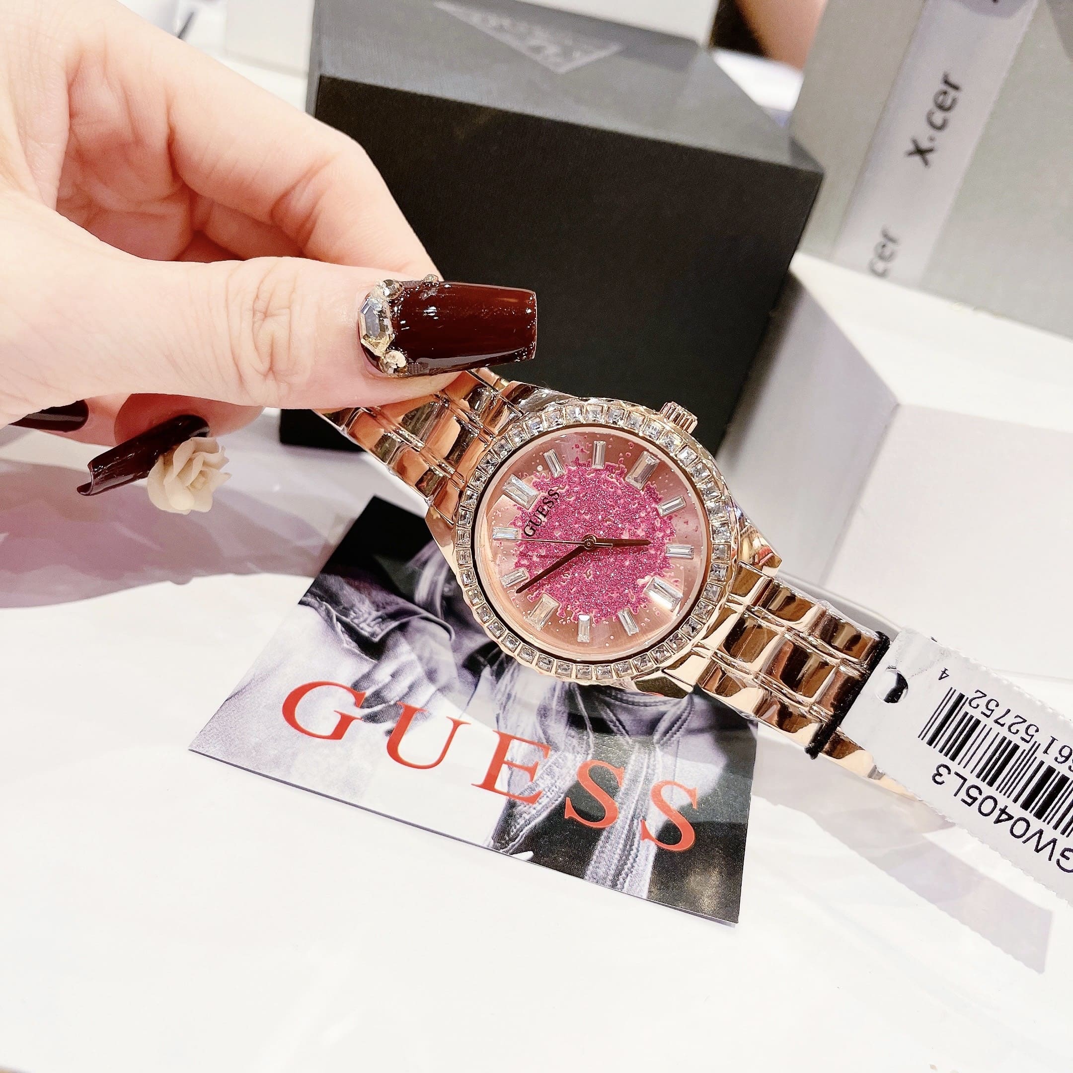 Đồng Hồ Guess Glitter |Nữ Giới |Mặt Hồng |Dây Kim Loại Rose Gold |Máy Pin (Quartz) |Size 38mm |donghogiatot.vn
