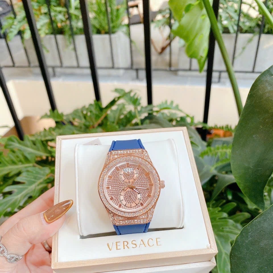 Đồng Hồ Guess Limelight |Nữ Giới |Đính Đá Rose Gold |Dây Sillicone Xanh |Máy Pin (Quartz) |Size 39mm |donghogiatot.vn