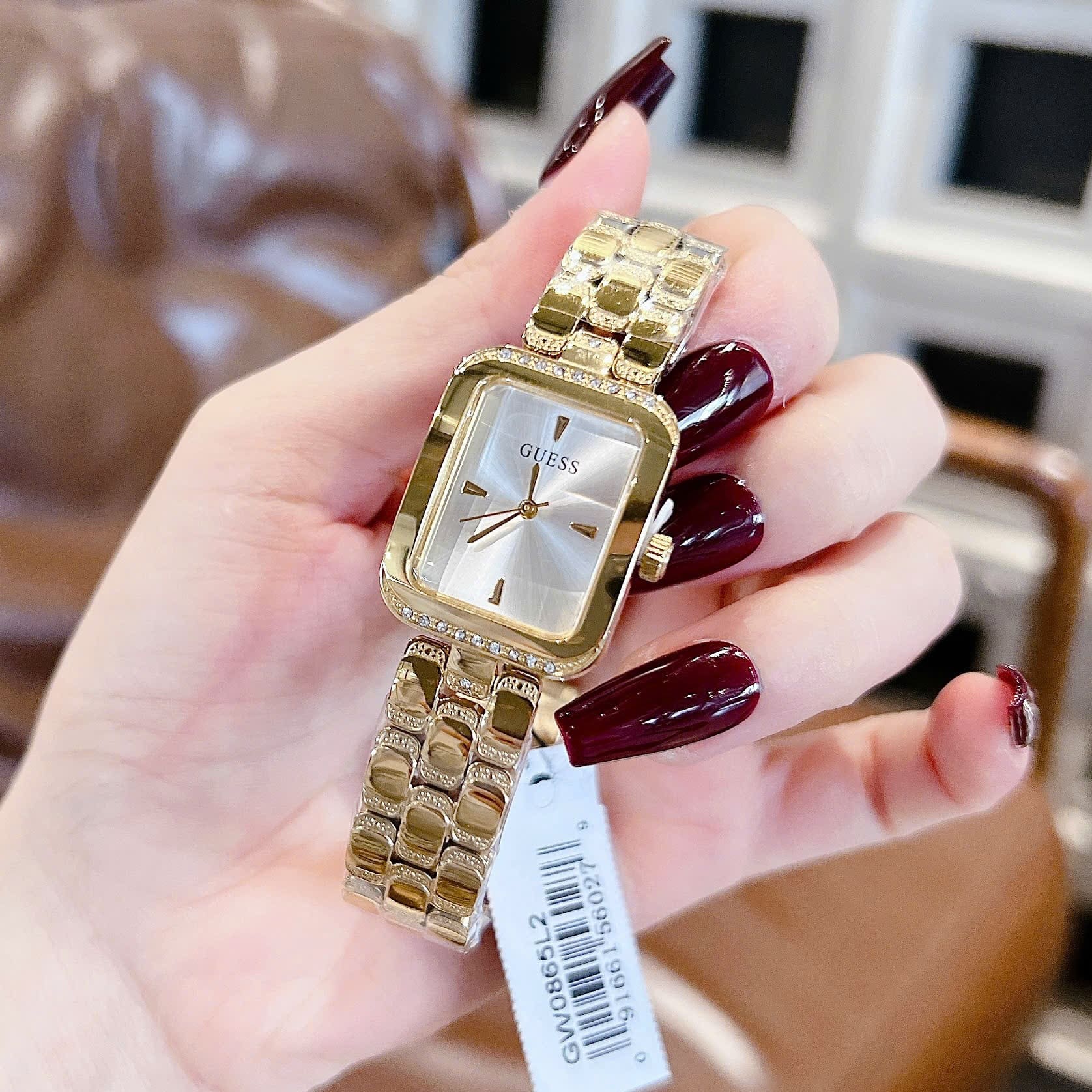 Đồng Hồ Guess Mặt Chữ Nhật |Nữ Giới |Đính Đá |Dây Kim Loại Vàng Gold |Máy Pin (Quartz) |Size 22mm |donghogiatot.vn