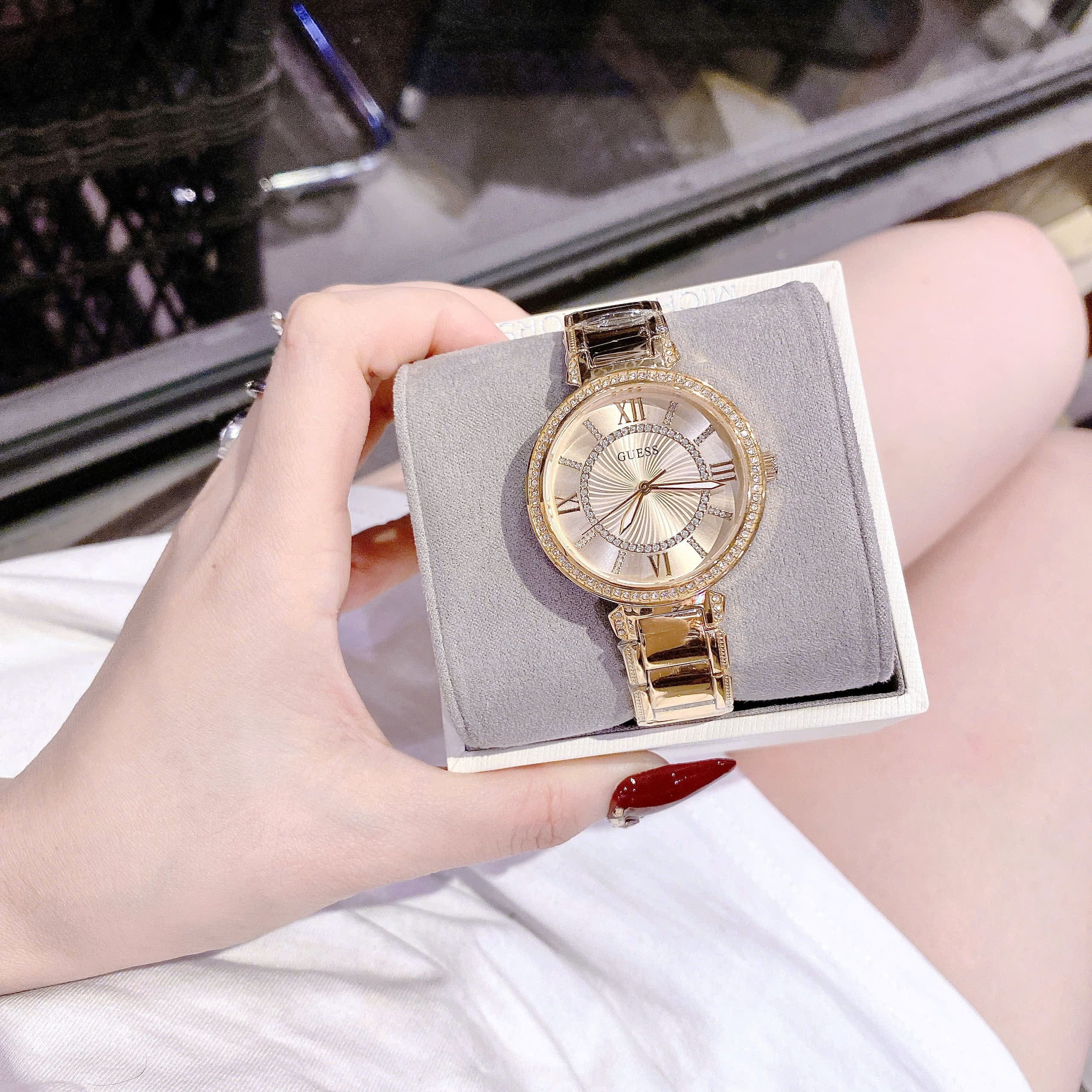 Đồng Hồ Guess Montage |Nữ Giới |Đính Đá |Dây Kim Loại Vàng Gold |Máy Pin (Quartz) |Size 34mm |donghogiatot.vn