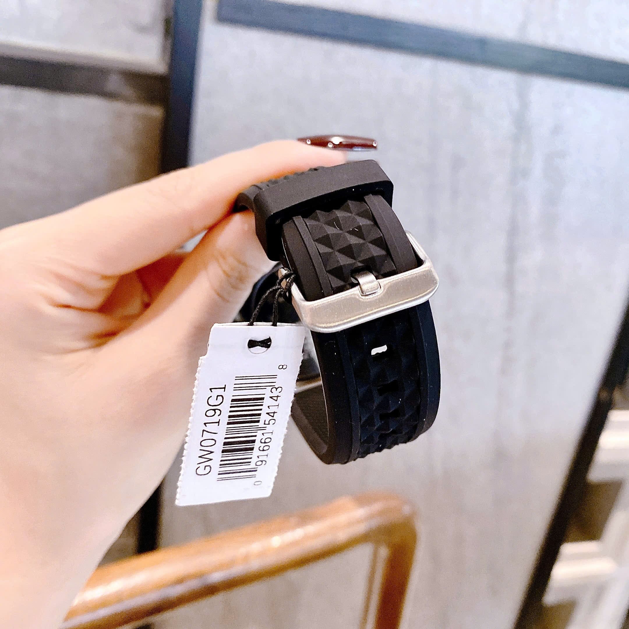 Đồng Hồ Guess Multi-function |Nam Giới |6 Kim |Dây Silicone Màu Đen |Máy Pin (Quartz) |Size 44mm |donghogiatot.vn