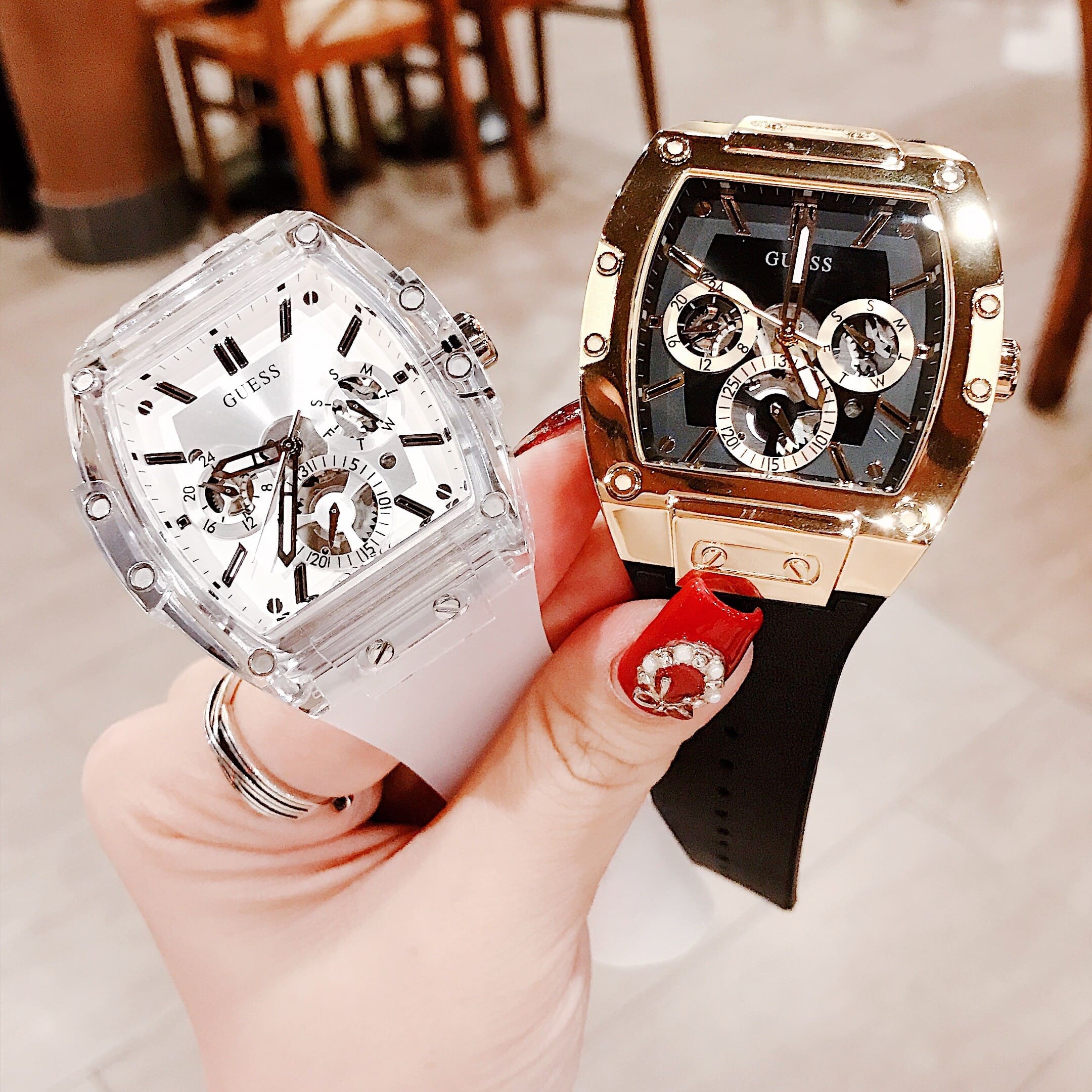Đồng Hồ Guess Phoenix |Cặp Đôi |Chronograph |Mặt Chữ Nhật |Dây Sillicone |Size 43x51mm |donghogiatot.vn