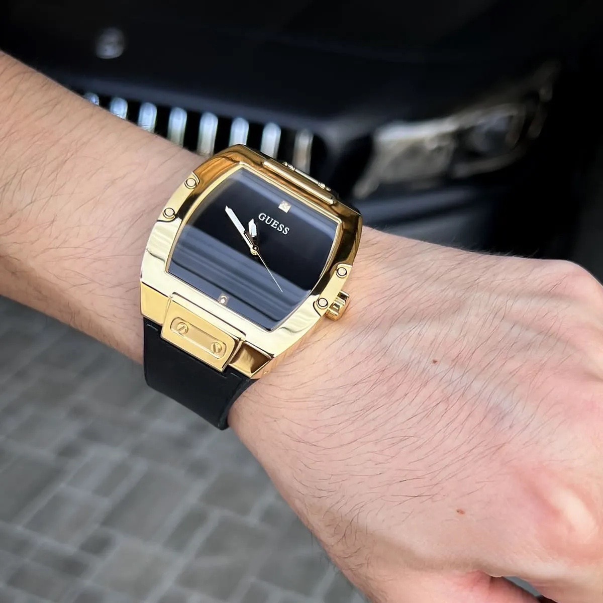 Đồng Hồ Guess Phoenix |Cặp Đôi |Mặt Đen |Dây Cao Su Đen |Size 43x36mm |donghogiatot.vn
