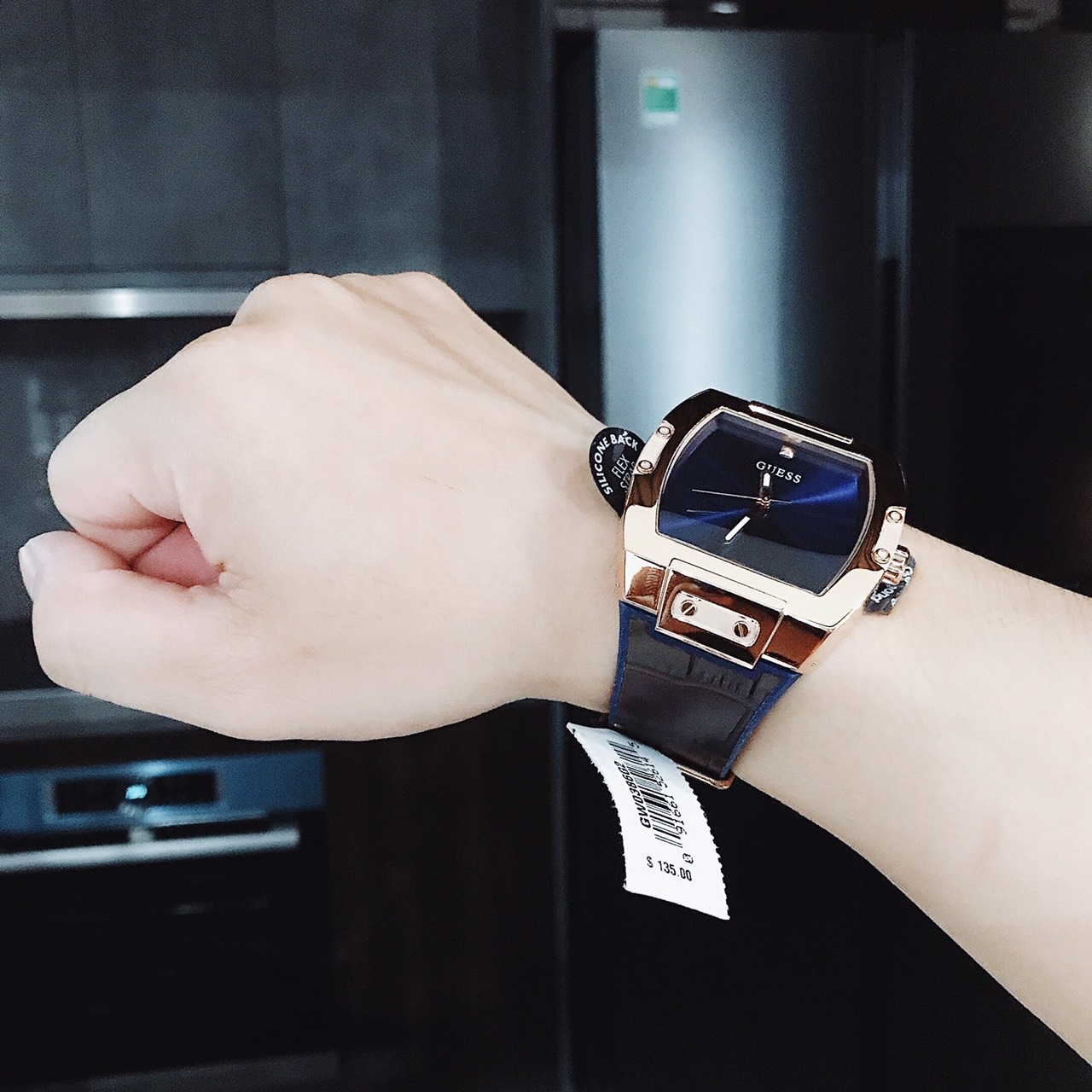 Đồng Hồ Guess Phoenix |Nam Giới |Mặt Xanh Dương |Dây Cao Su Nâu |Máy Pin (Quartz) |Size 43x51mm |donghogiatot.vn
