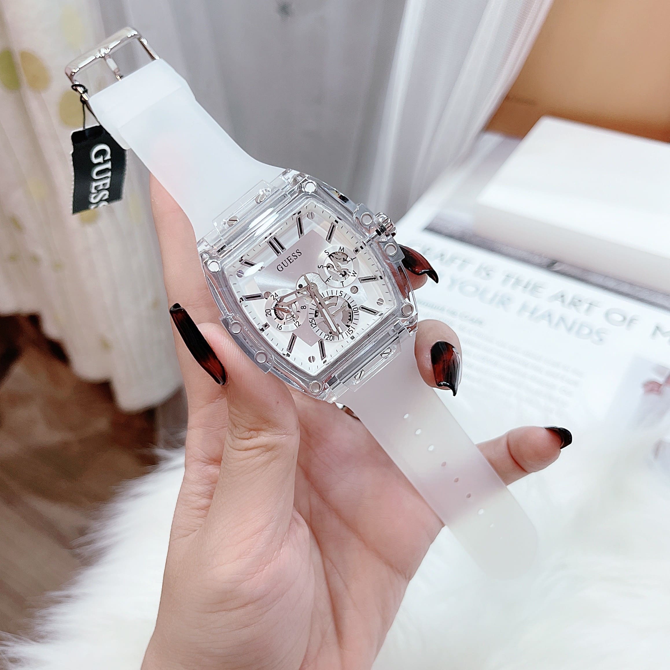 Đồng Hồ Guess Phoenix |Unisex |Chronograph |Dây Sillicone Trắng |Máy Pin (Quartz) |Size 43x51mm |donghogiatot.vn