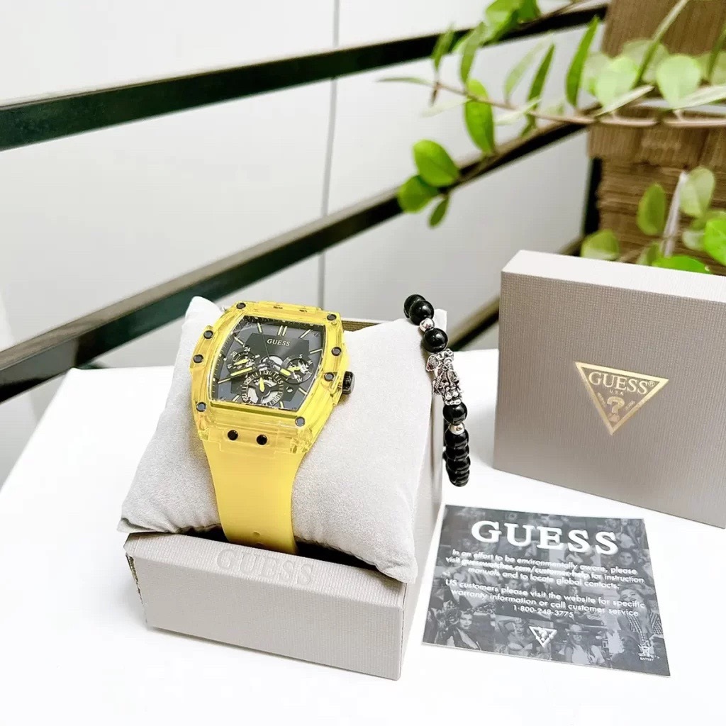 Đồng Hồ Guess Phoenix |Unisex |Chronograph |Dây Sillicone Vàng |Máy Pin (Quartz) |Size 43x51mm |donghogiatot.vn