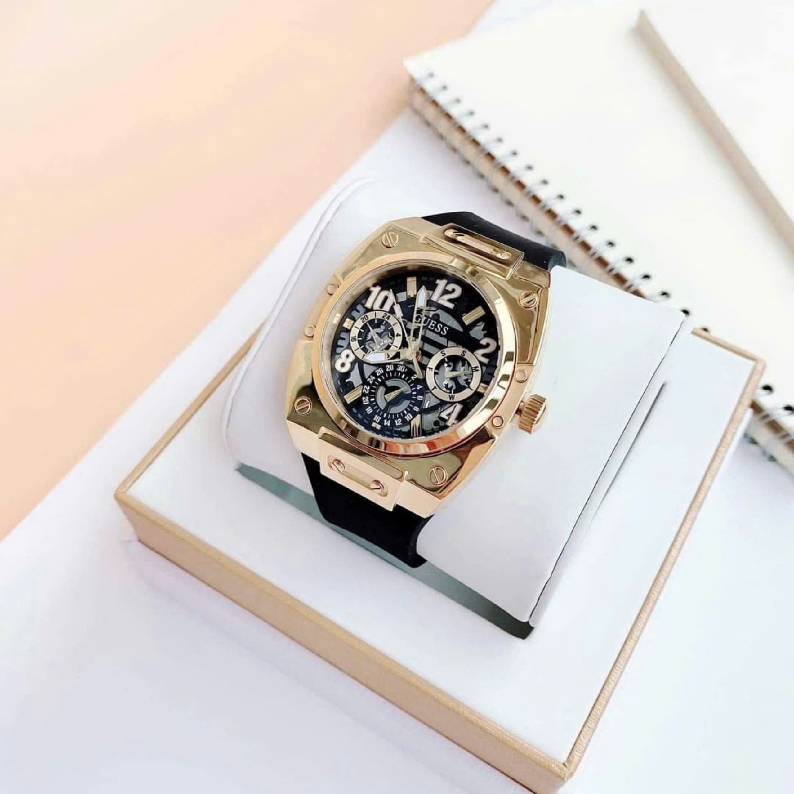 Đồng Hồ Guess Prodigy |Nam Giới |6 Kim |Vàng Gold |Dây Silicone Đen |Máy Pin (Quartz) |Size 44mm |donghogiatot.vn