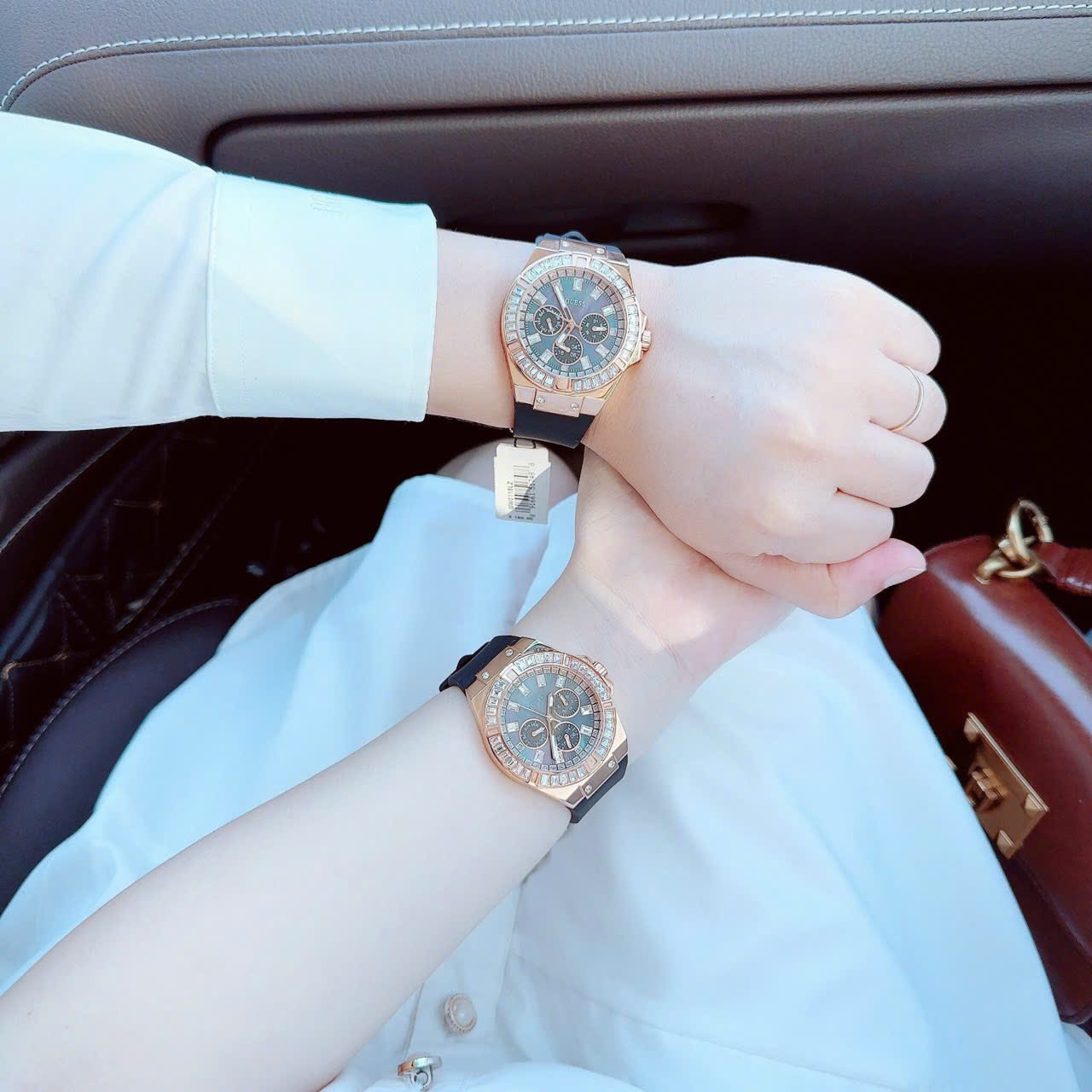 Đồng Hồ Guess Rigor |Cặp Đôi |Đính Đá Rose Gold |Dây Sillicone Đen |Size 47x38mm |donghogiatot.vn