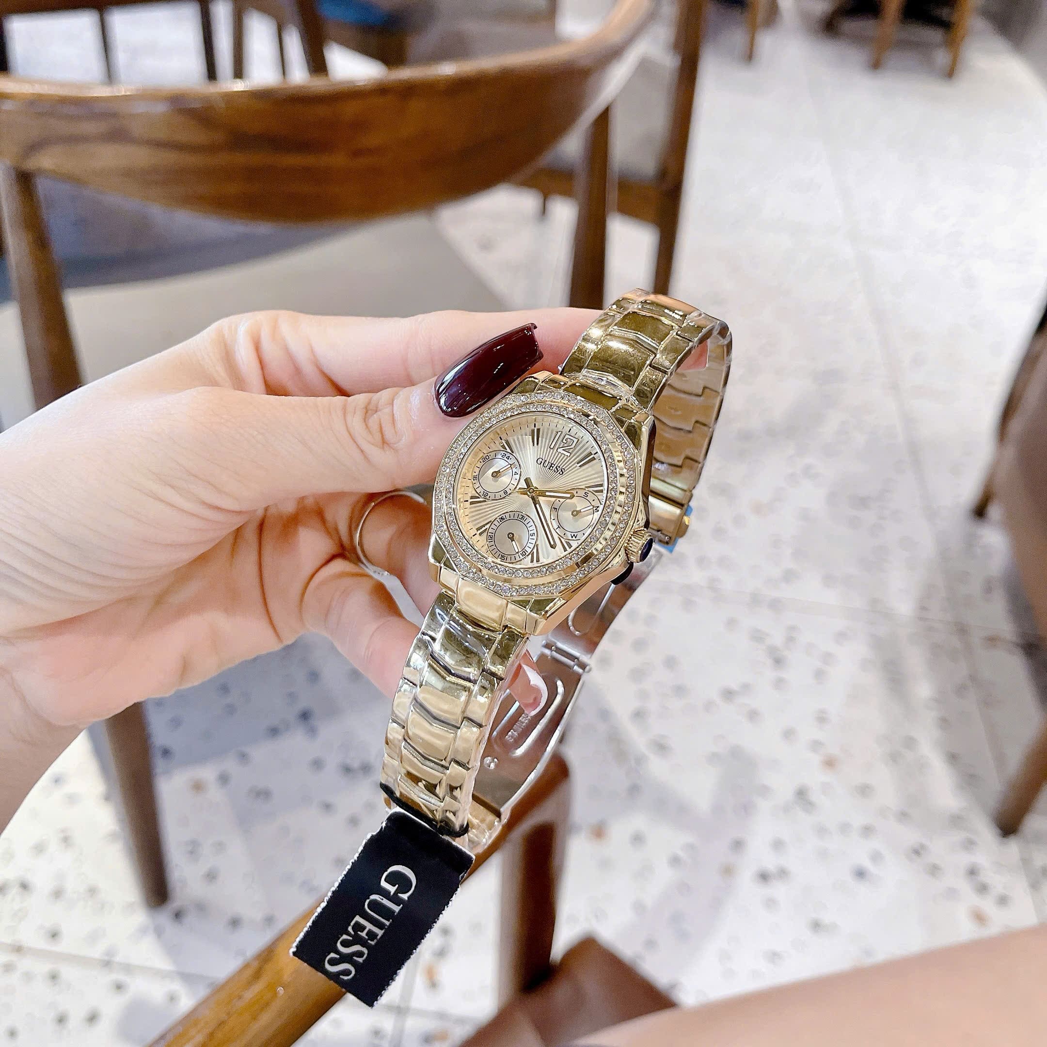 Đồng Hồ Guess Ritzy Multi-Function |Nữ Giới |Đính Đá |Dây Kim Loại Vàng Gold |Máy Pin (Quartz) |Size 36mm |donghogiatot.vn