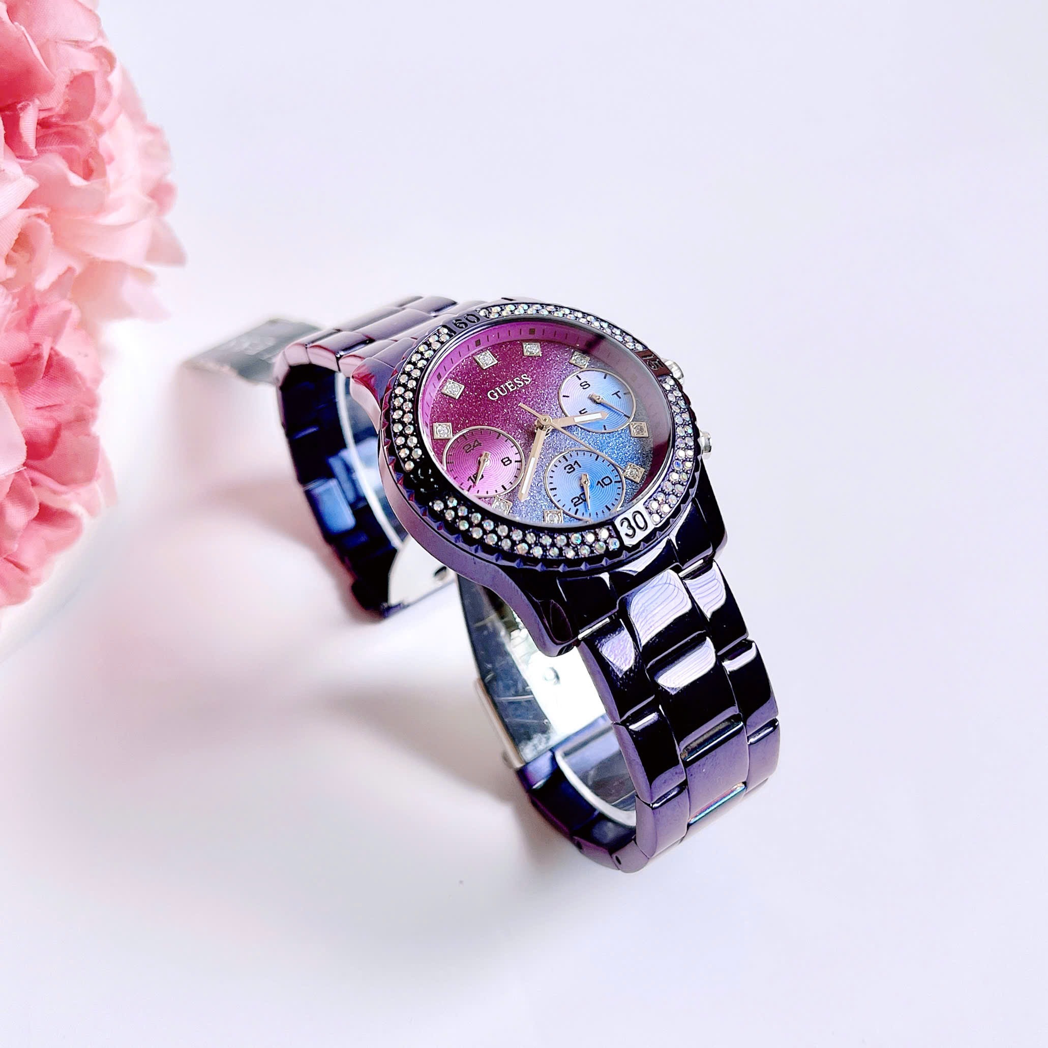 Đồng Hồ Guess Sporty-Purple |Nữ Giới |Đính Đá |Dây Kim Loại Màu Tím |Máy Pin (Quartz) |Size 38mm |donghogiatot.vn