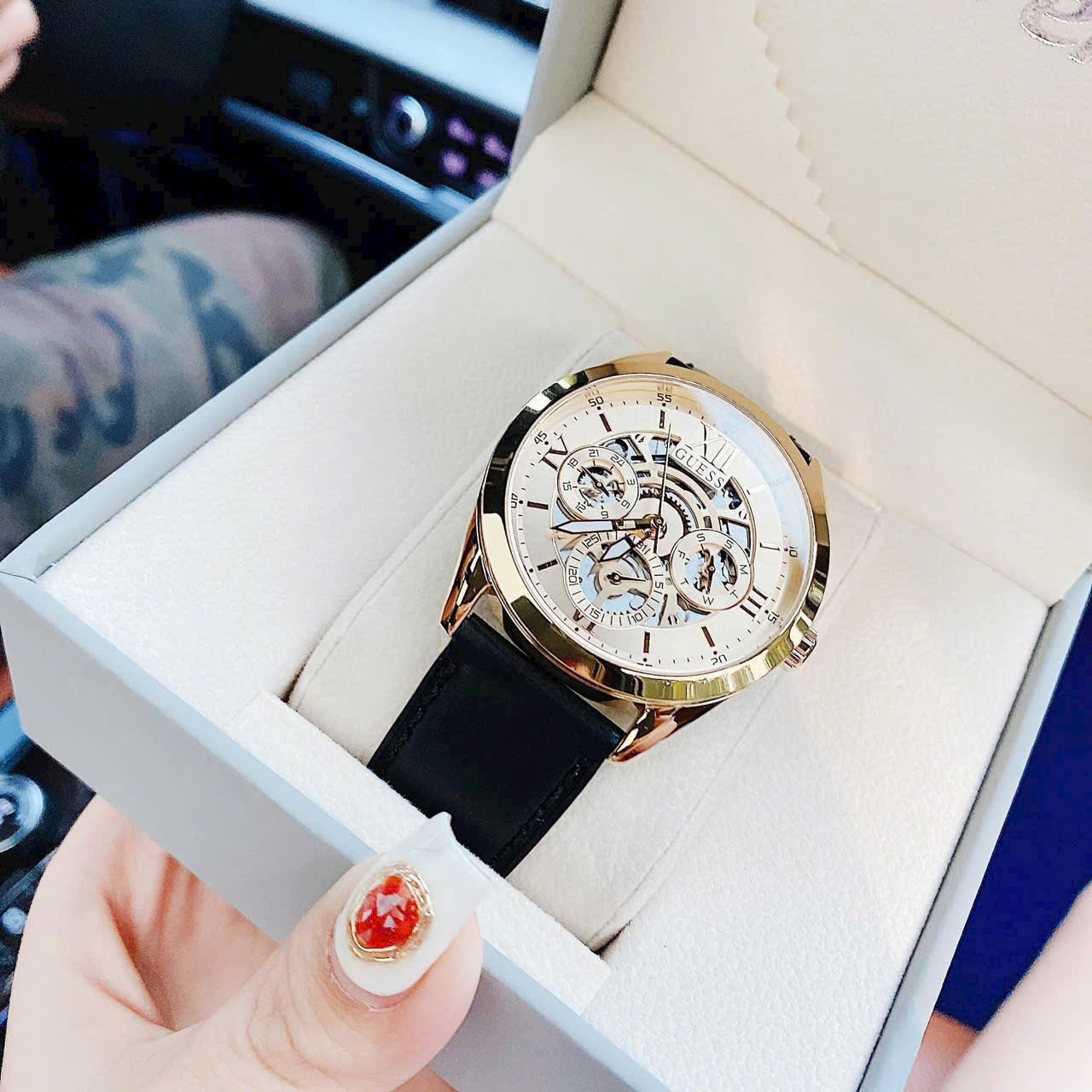 Đồng Hồ Guess Tailor |Nam Giới |6 Kim |Vàng Gold |Dây Da Đen |Máy Pin (Quartz) |Size 42mm |donghogiatot.vn