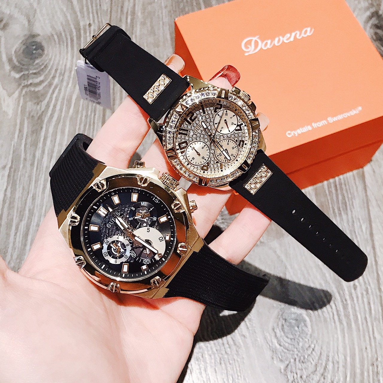 Đồng Hồ Guess Third-Gea |Cặp Đôi |Đính Đá |Dây Sillicone Đen |Size 46x38mm |donghogiatot.vn