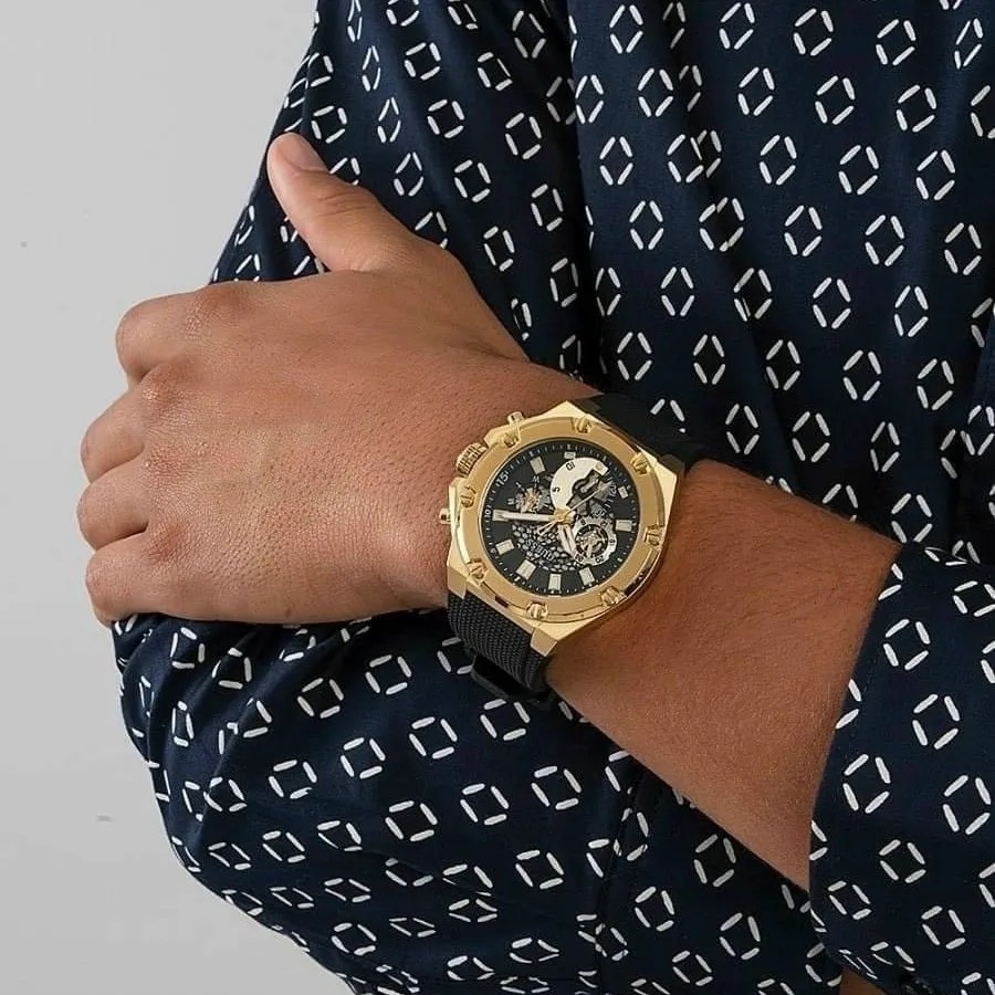 Đồng Hồ Guess Vàng Gold |Cặp Đôi |Mặt Tròn |Dây Sillicone Đen |Size 46x36mm |donghogiatot.vn