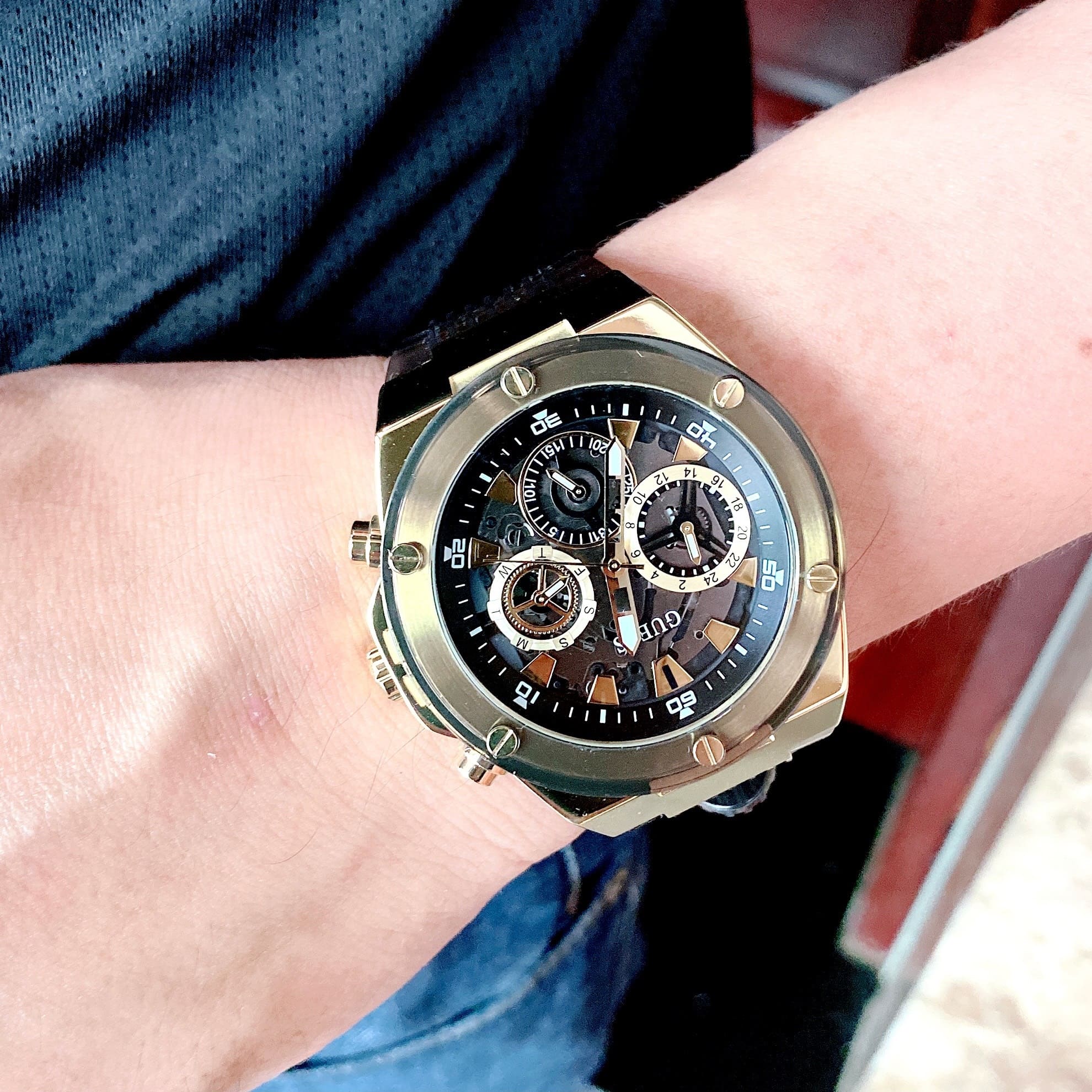 Đồng Hồ Guess Multi-Function |Nam giới |Mặt Tròn |Dây Sillicone Đen |Máy Pin (Quartz) |Size 46mm |donghogiatot.vn